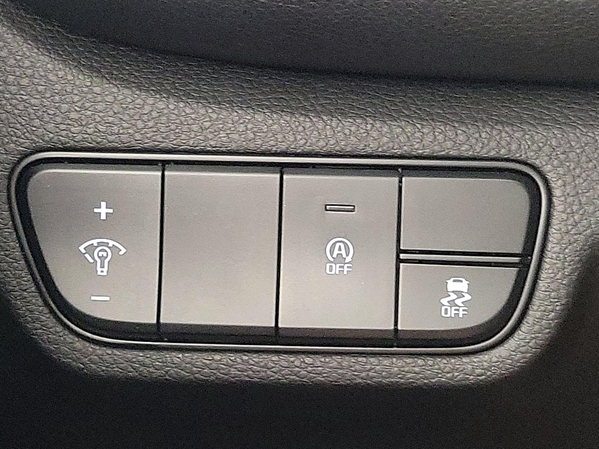 Thumbnail: 2024 Kia Seltos - 13