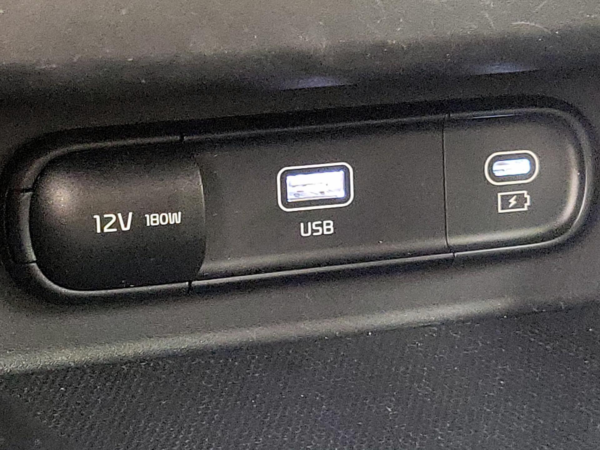 Thumbnail: 2024 Kia Seltos - 19