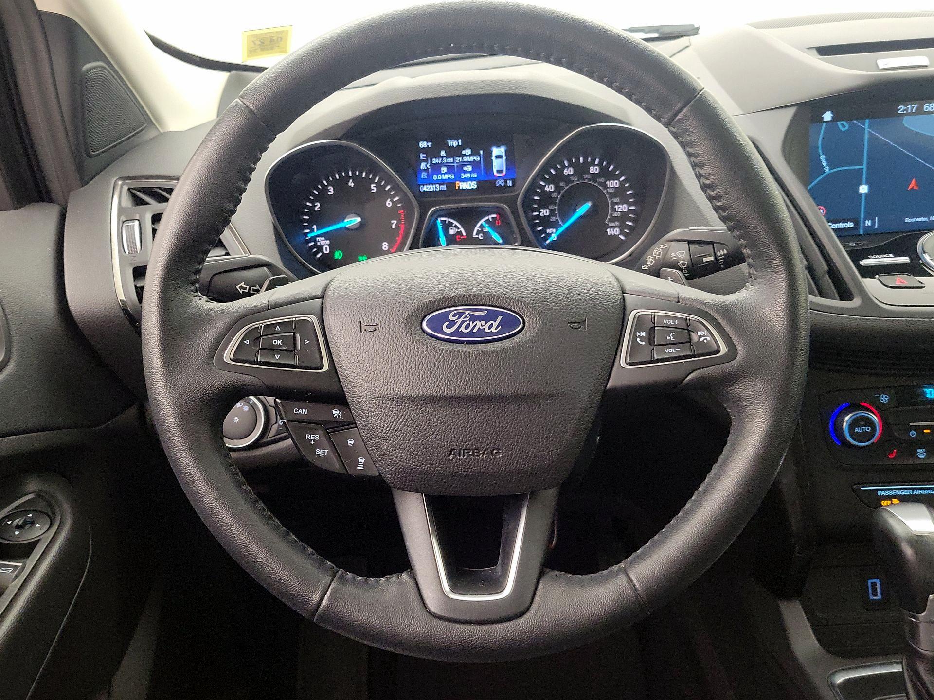 Thumbnail: 2017 Ford Escape - 10