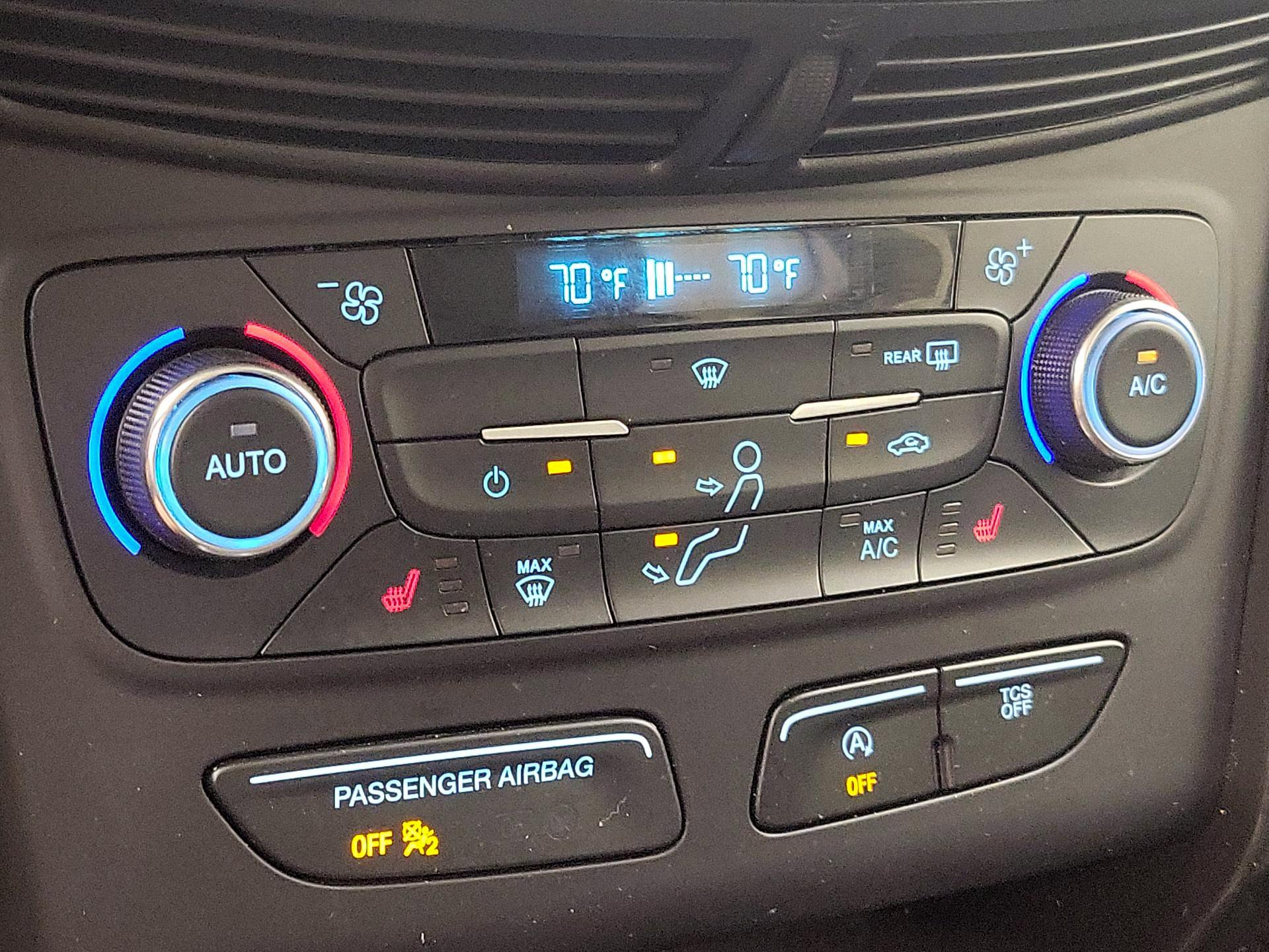 Thumbnail: 2017 Ford Escape - 17