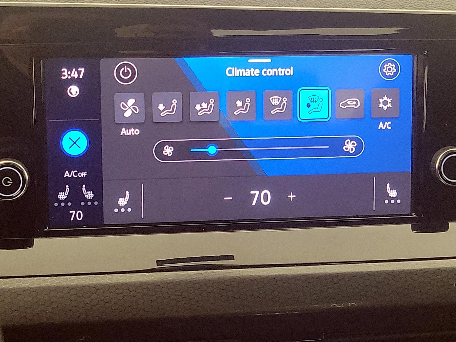 Thumbnail: 2023 Volkswagen Golf - 16