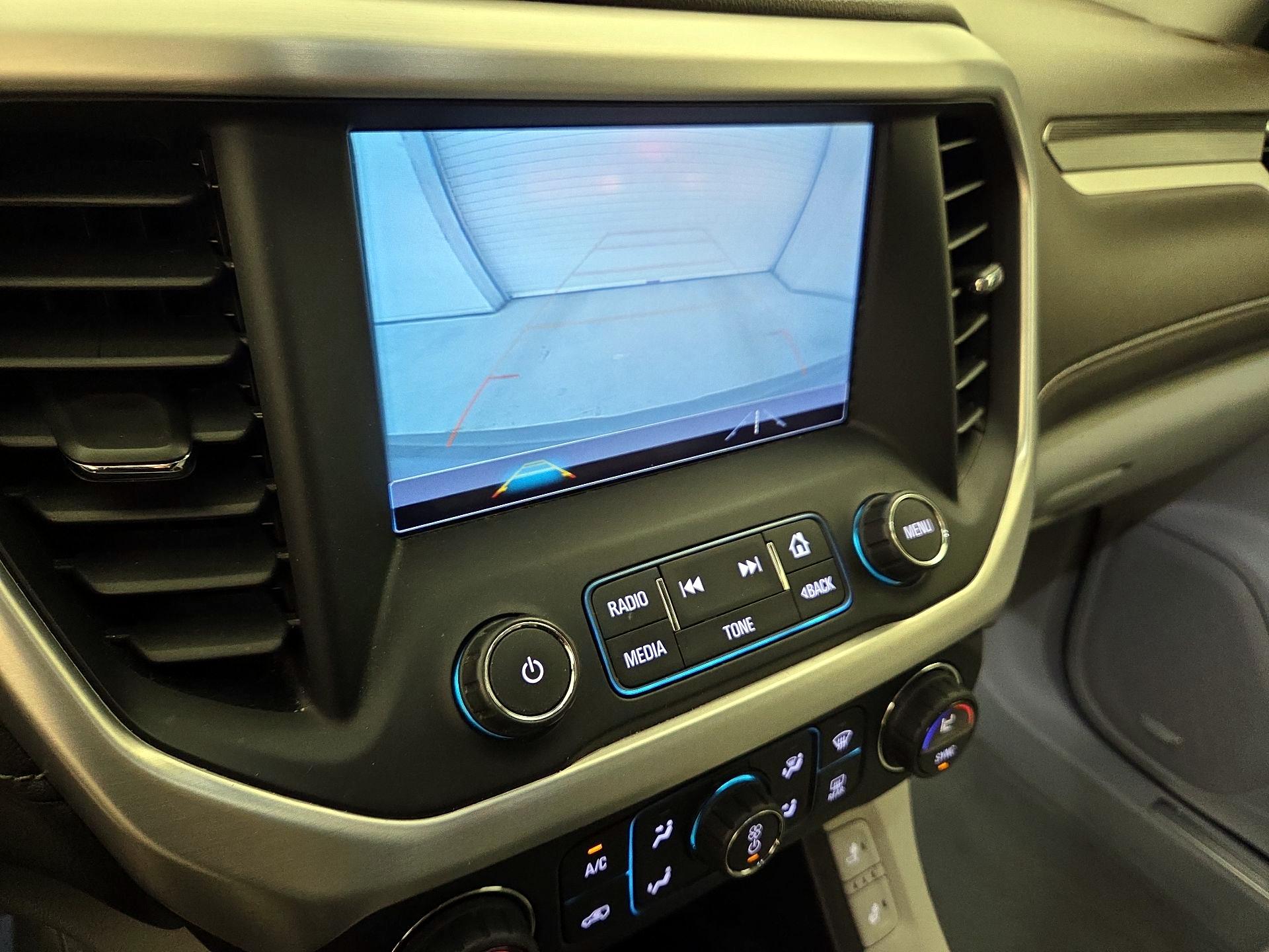 Thumbnail: 2018 GMC Acadia - 14