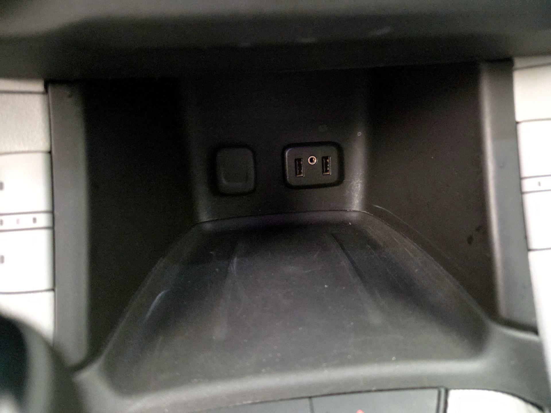 Thumbnail: 2018 GMC Acadia - 18