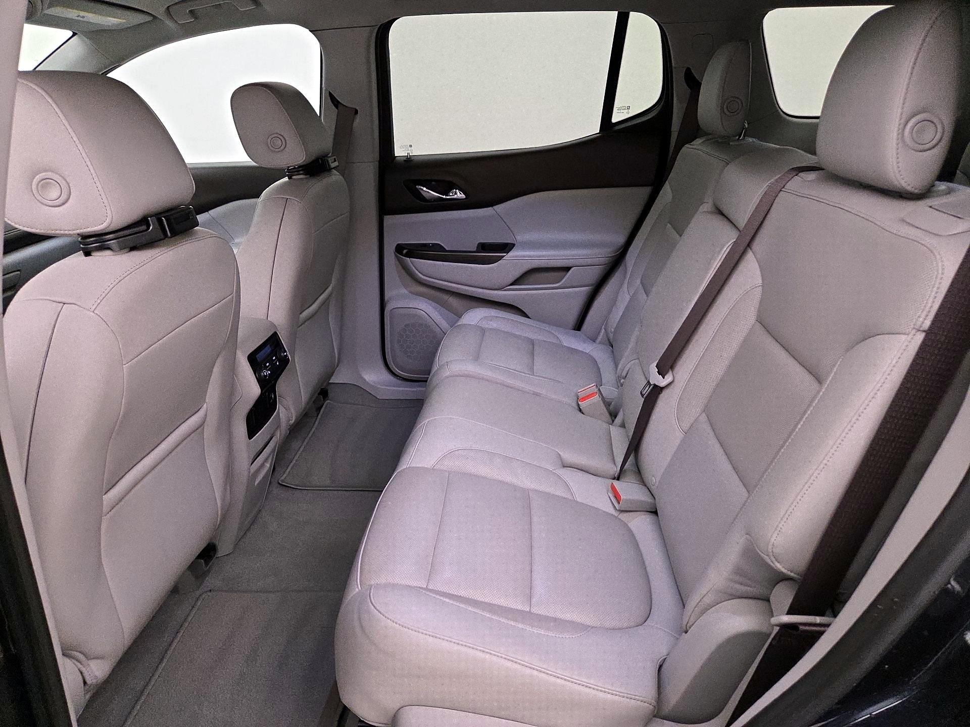 Thumbnail: 2018 GMC Acadia - 19