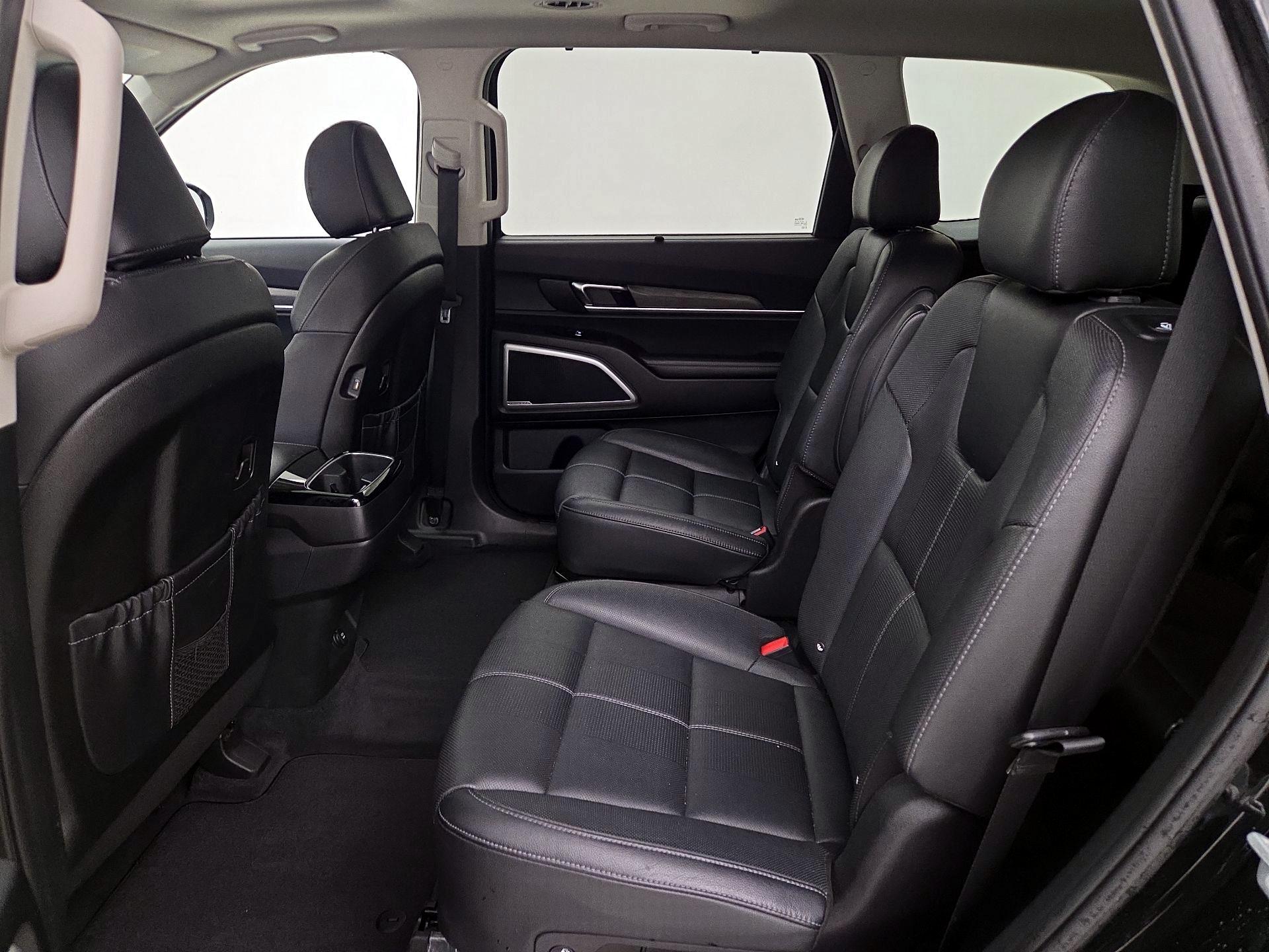 Thumbnail: 2020 Kia Telluride - 20