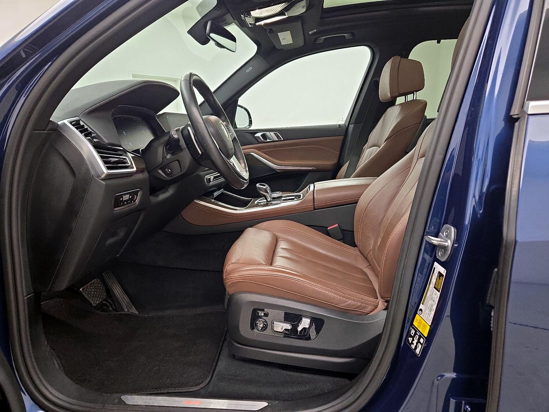 Thumbnail: 2022 BMW X5 - 11