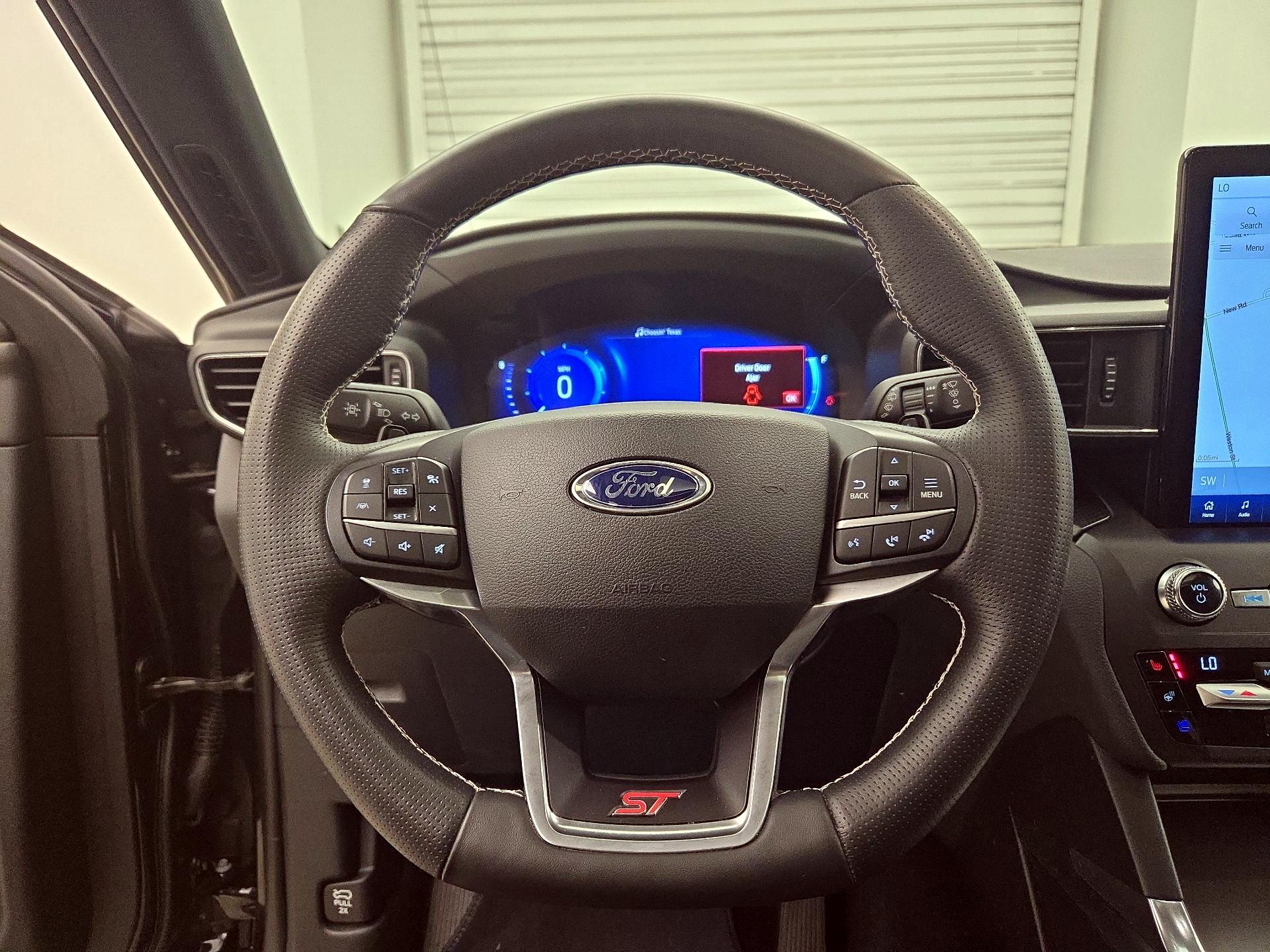 Thumbnail: 2020 Ford Explorer - 10