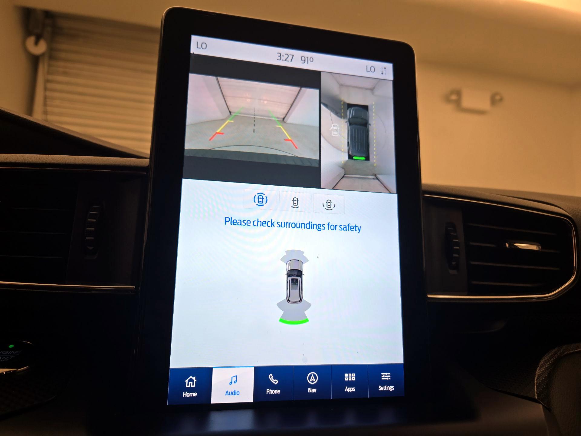 Thumbnail: 2020 Ford Explorer - 15