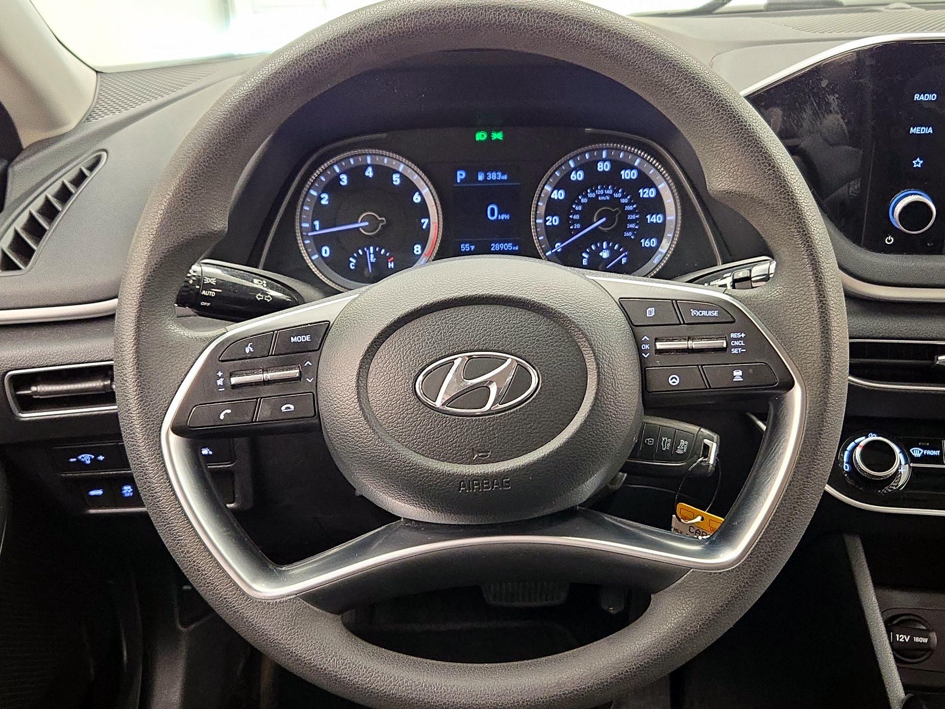 Thumbnail: 2022 Hyundai Sonata - 10