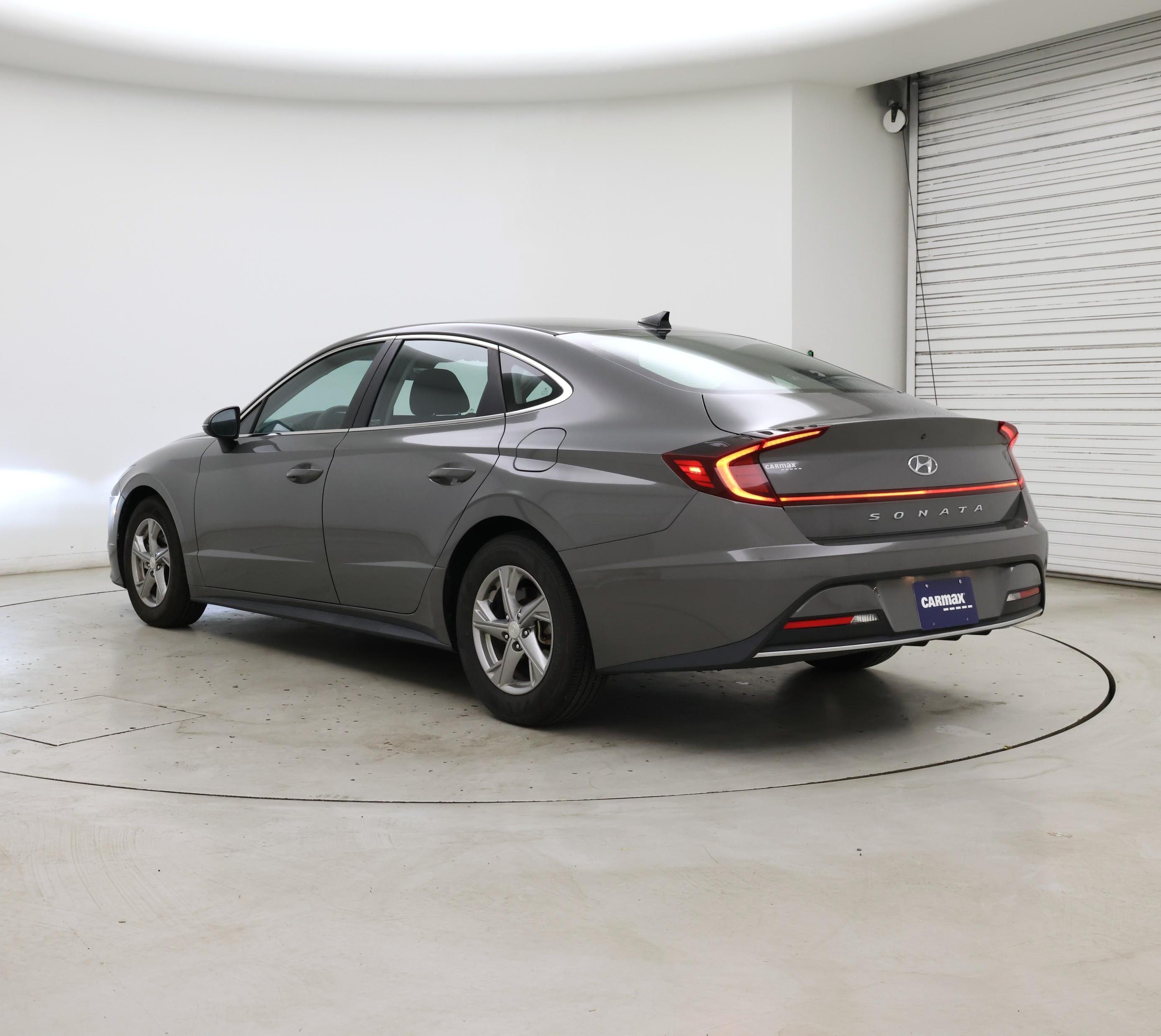 Thumbnail: 2022 Hyundai Sonata - 2