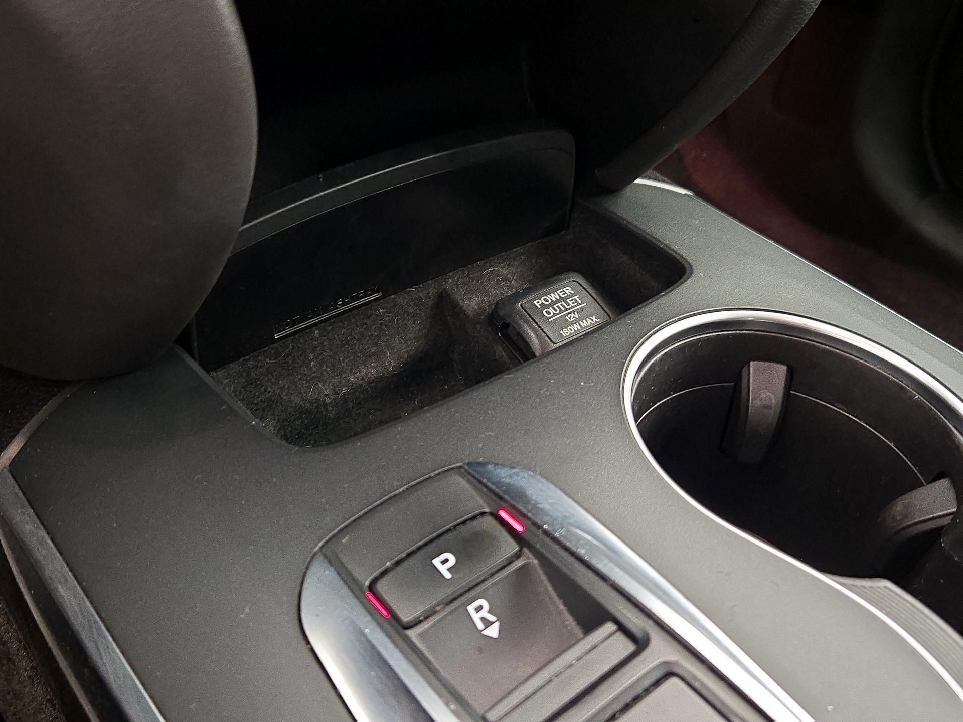 Thumbnail: 2018 Acura MDX - 18