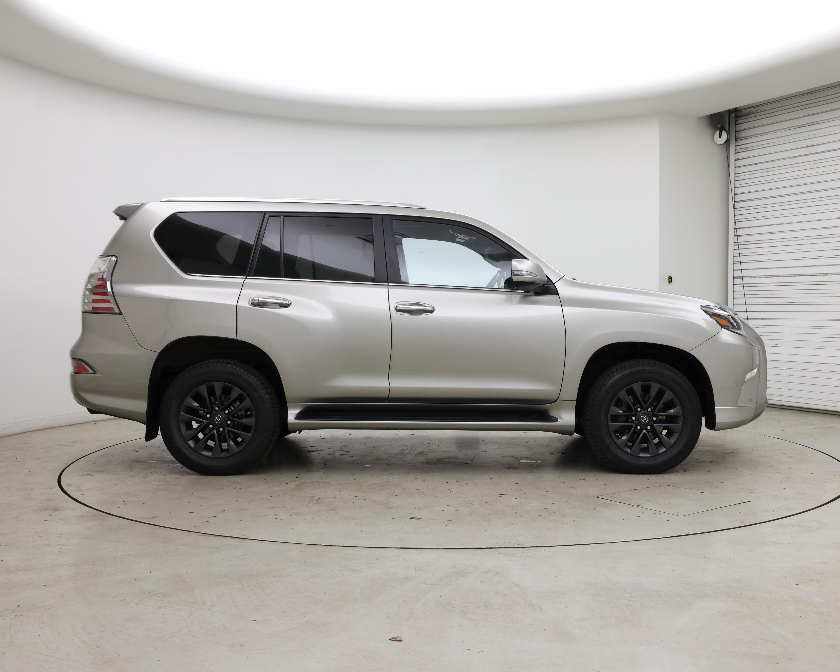 Thumbnail: 2022 Lexus GX - 7