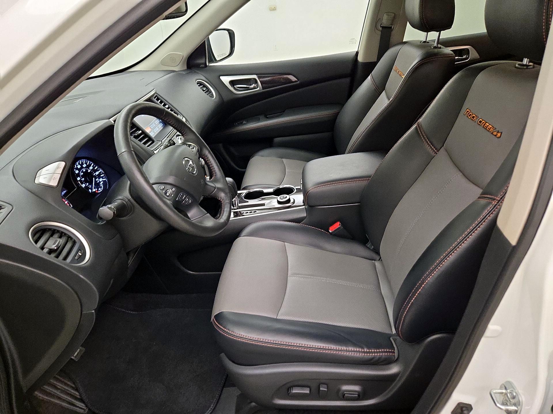 Thumbnail: 2020 Nissan Pathfinder - 11