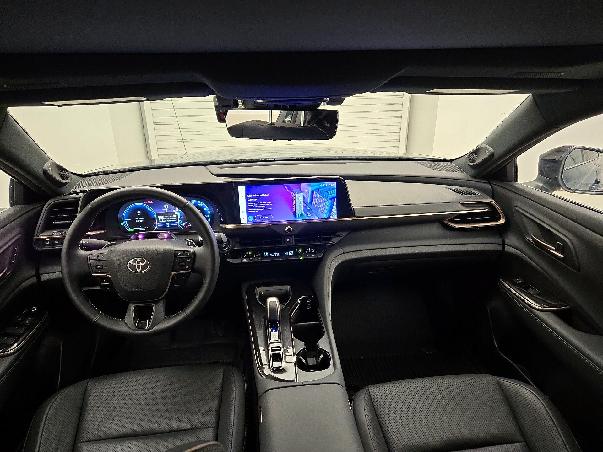 Thumbnail: 2025 Toyota Crown Signia - 9