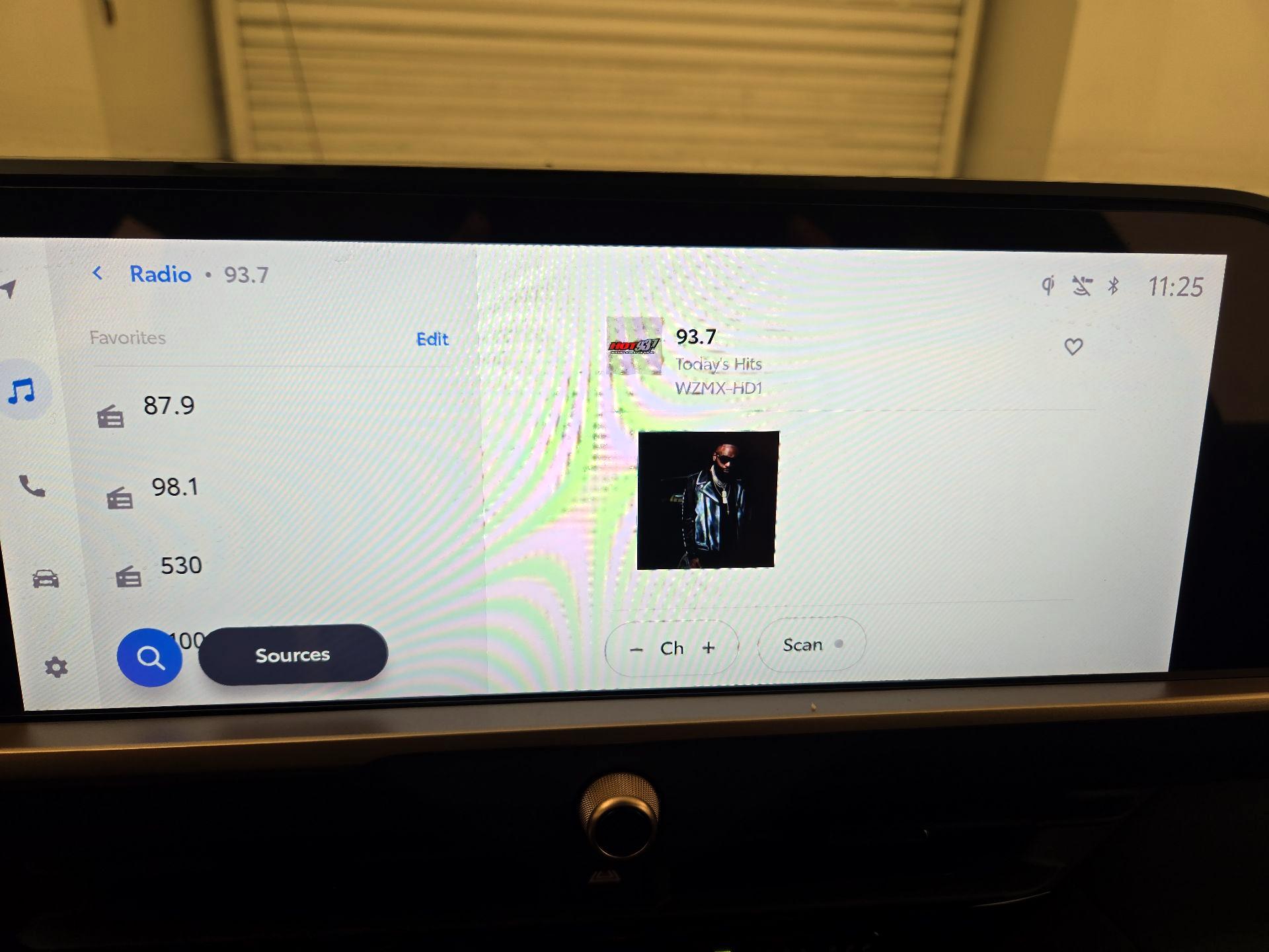 Thumbnail: 2025 Toyota Crown Signia - 14