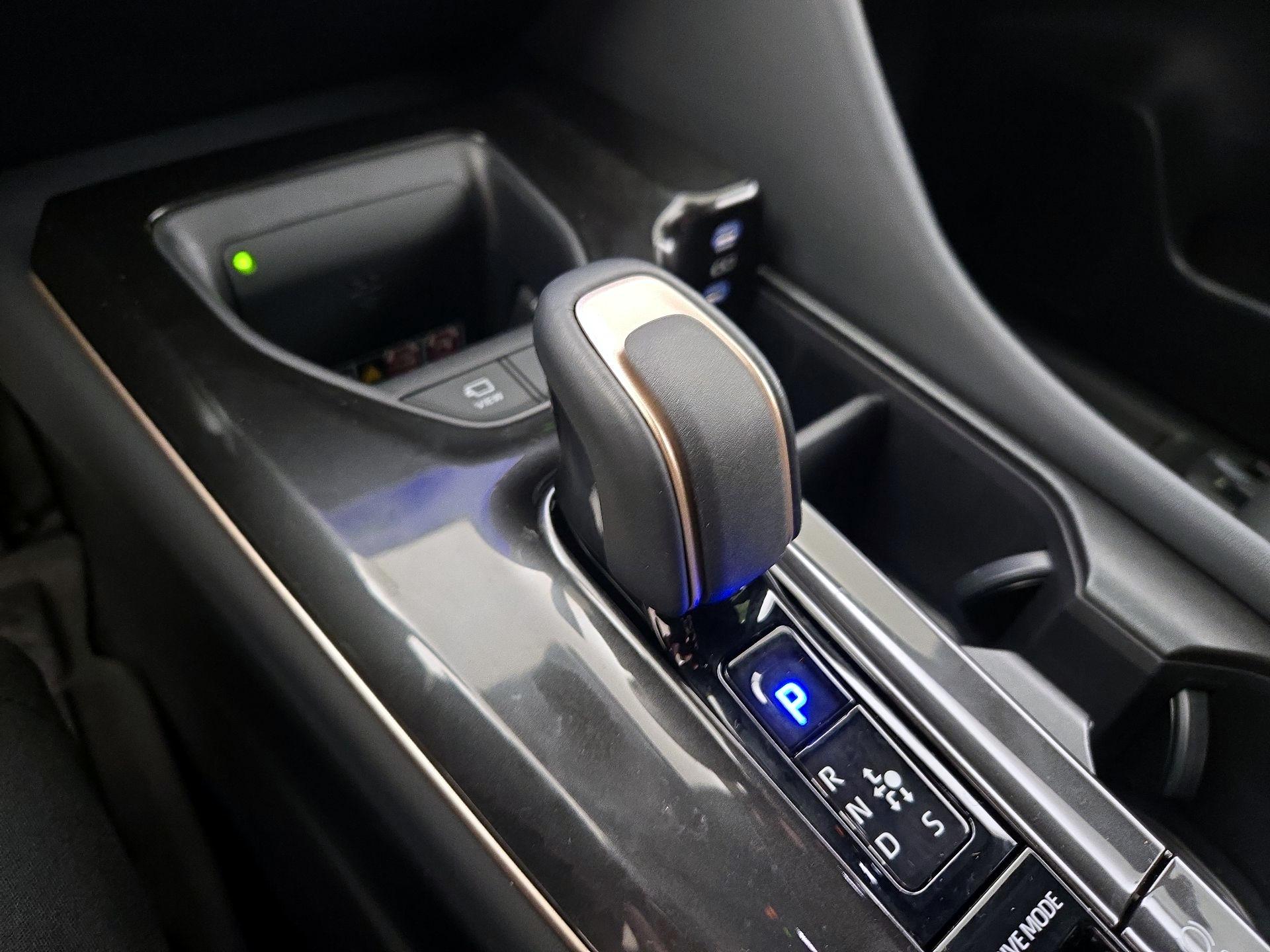 Thumbnail: 2025 Toyota Crown Signia - 16