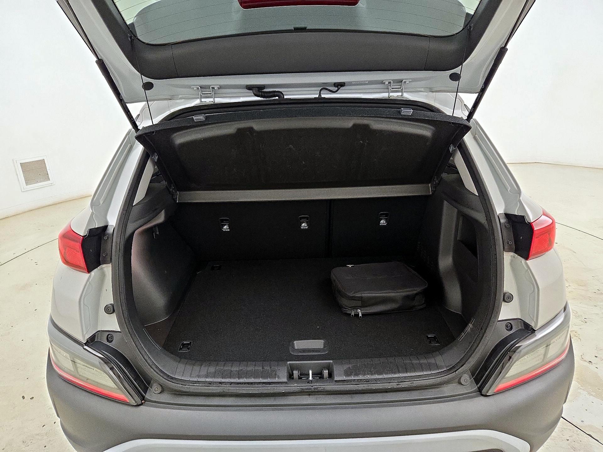 Thumbnail: 2022 Hyundai Kona - 19