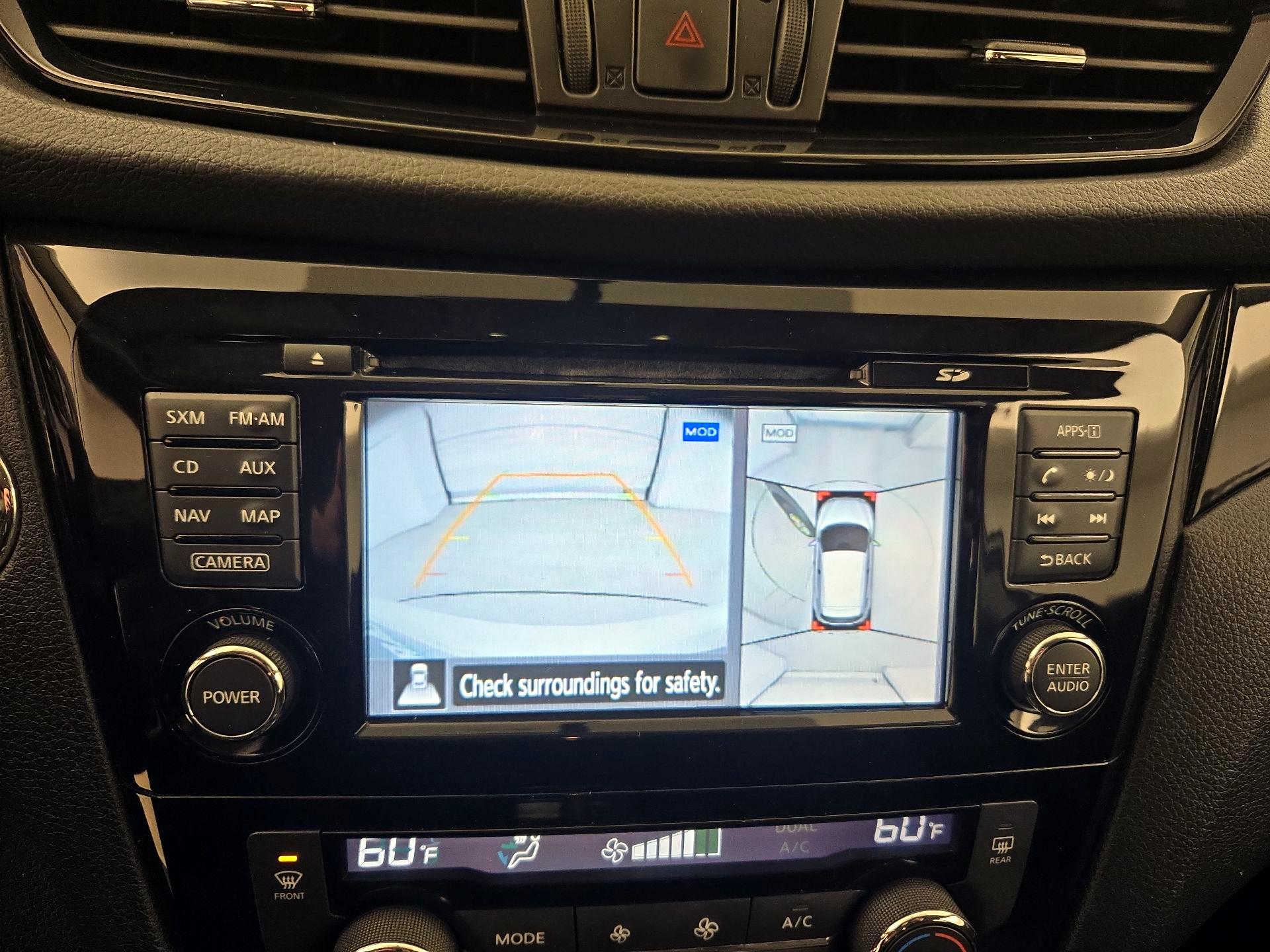 Thumbnail: 2017 Nissan Rogue Sport - 15