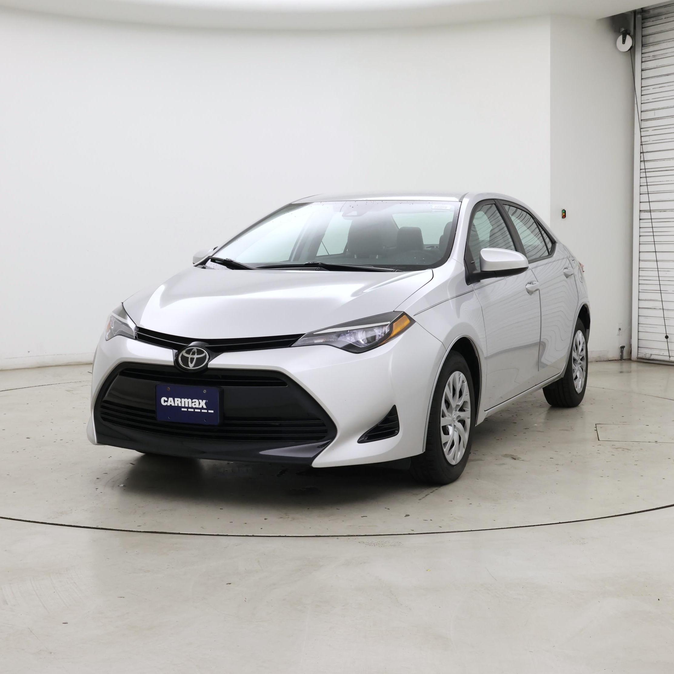 Thumbnail: 2017 Toyota Corolla - 4