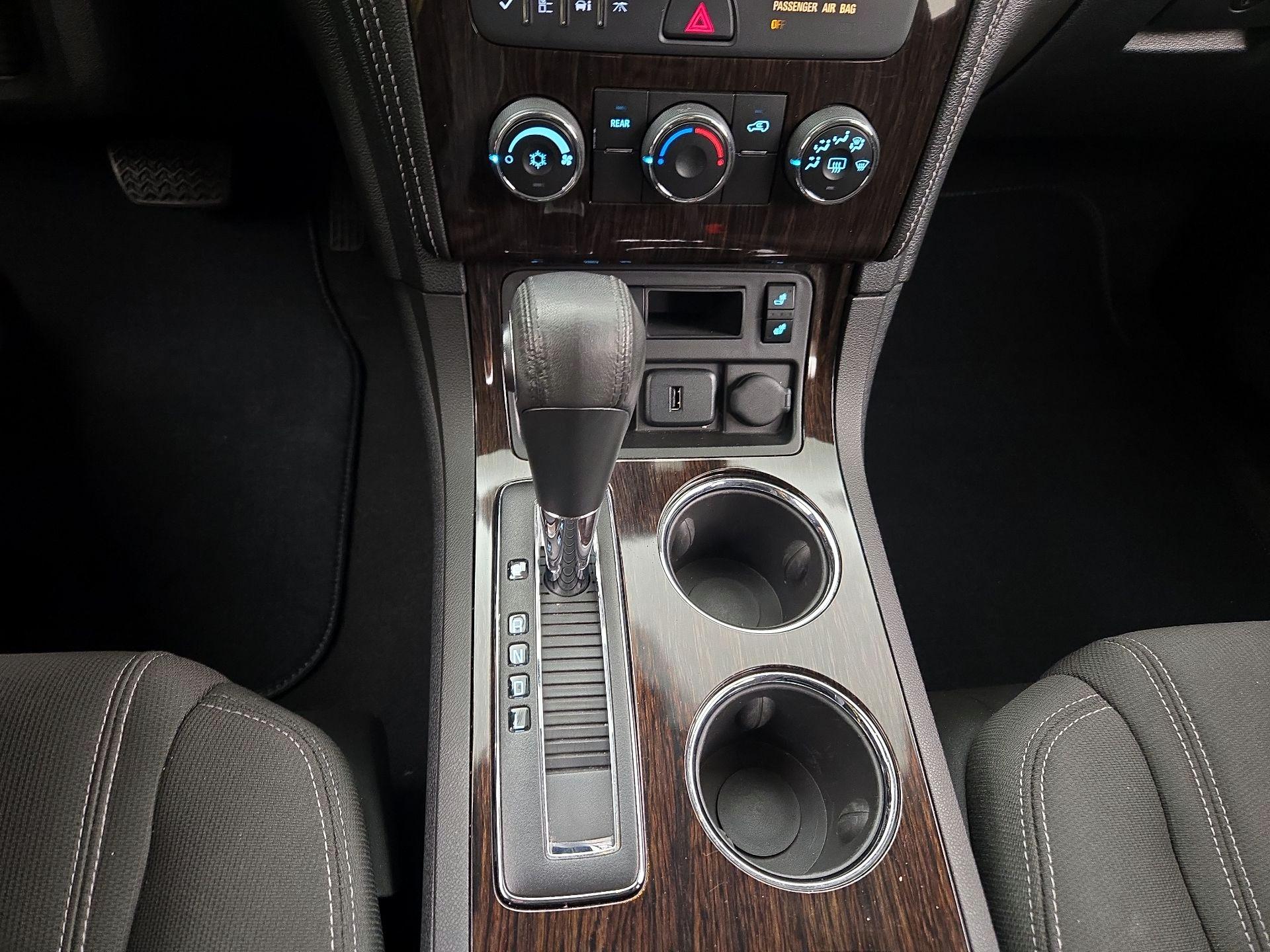 Thumbnail: 2017 Chevrolet Traverse - 17