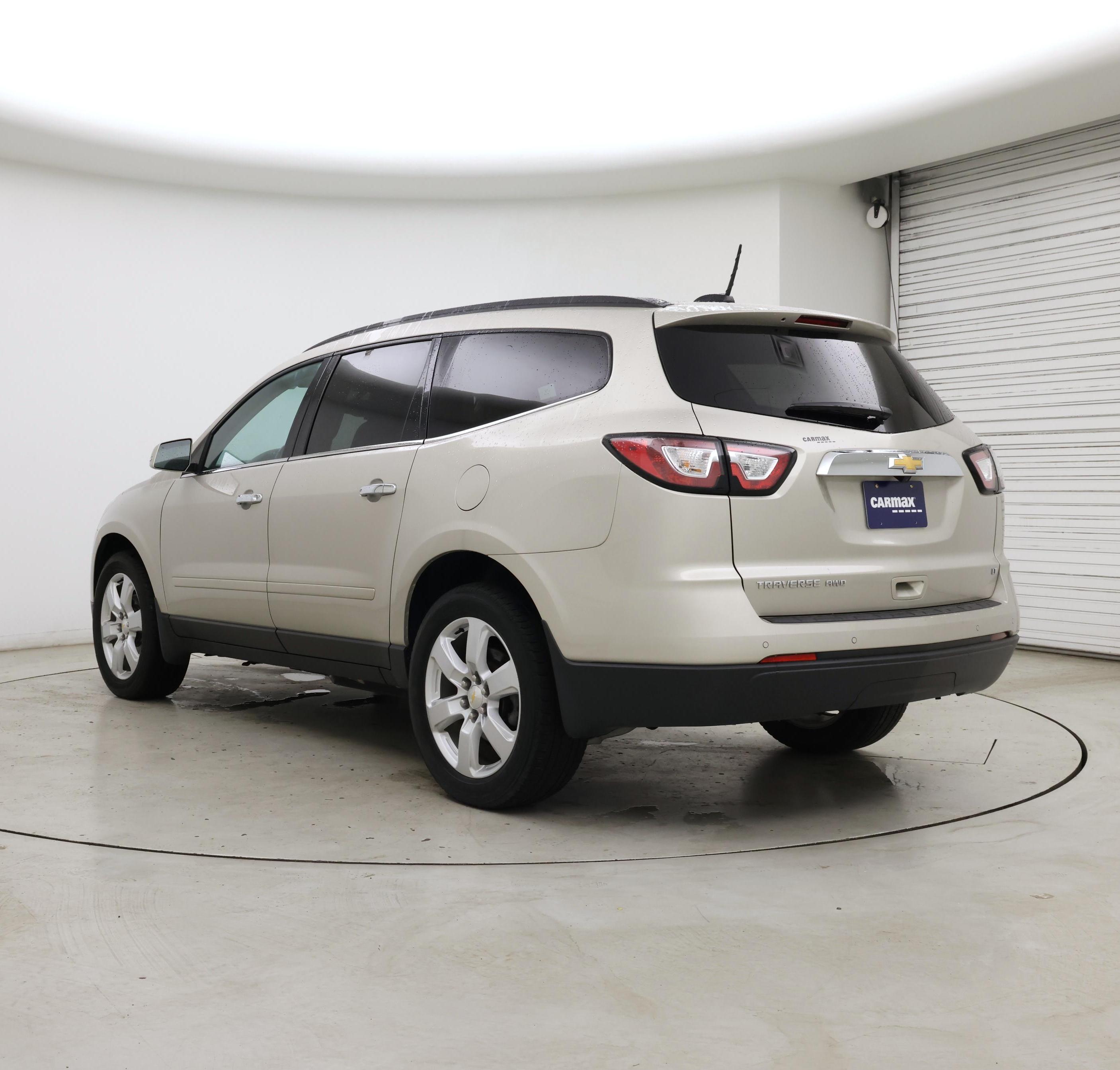 Thumbnail: 2017 Chevrolet Traverse - 2