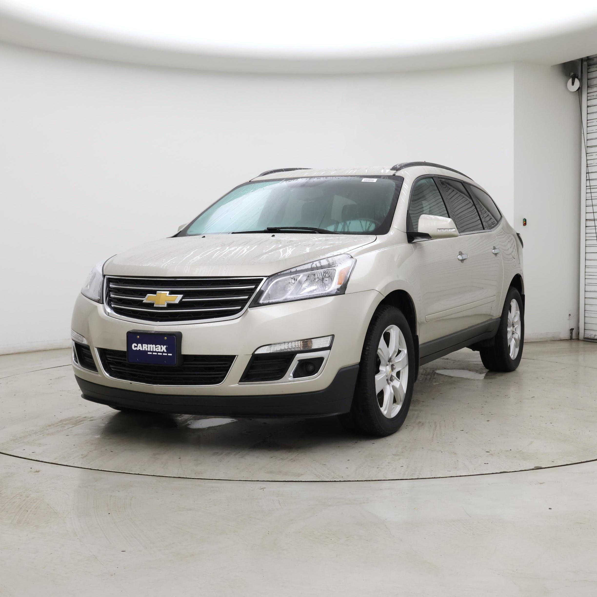 Thumbnail: 2017 Chevrolet Traverse - 4