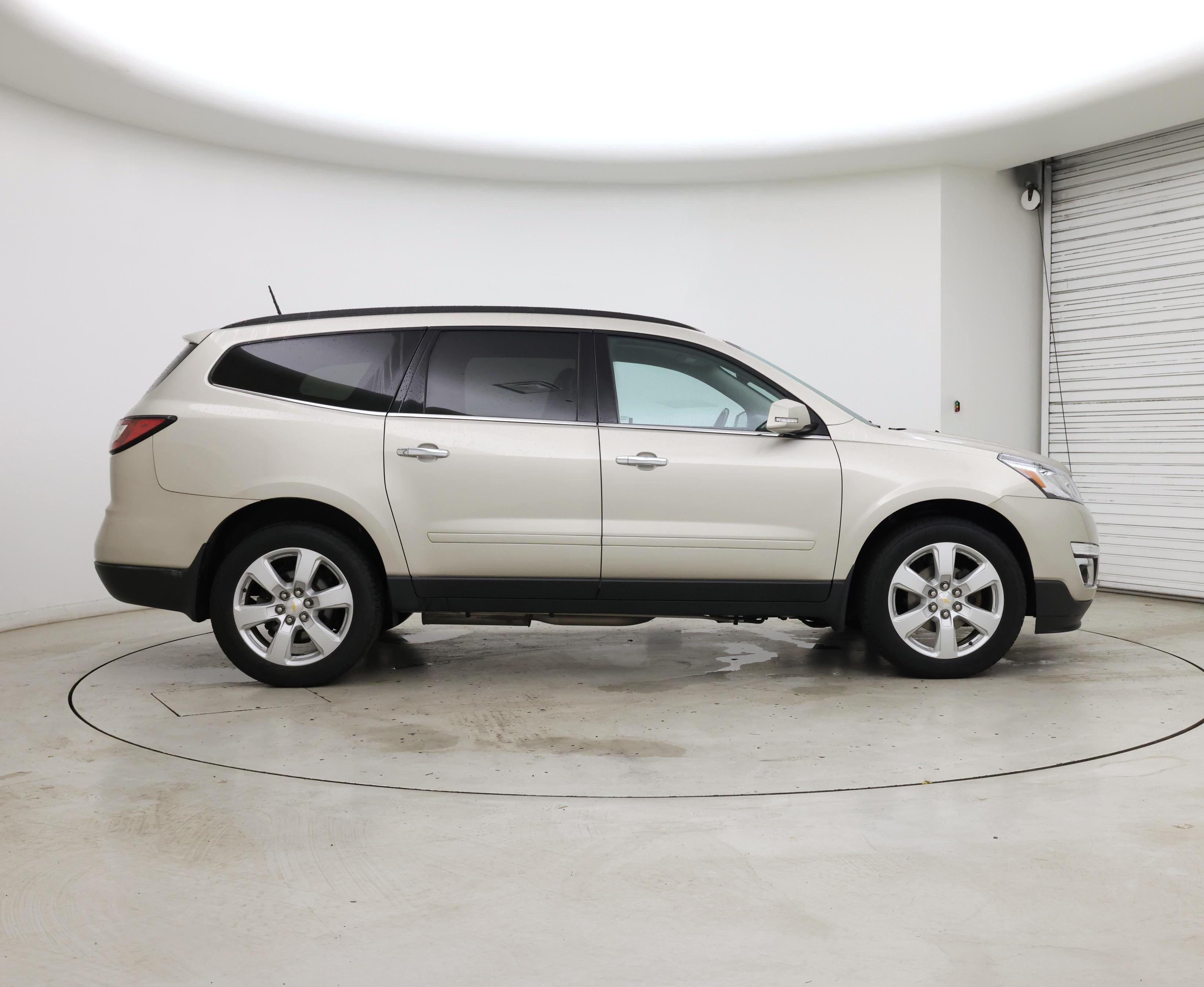 Thumbnail: 2017 Chevrolet Traverse - 7