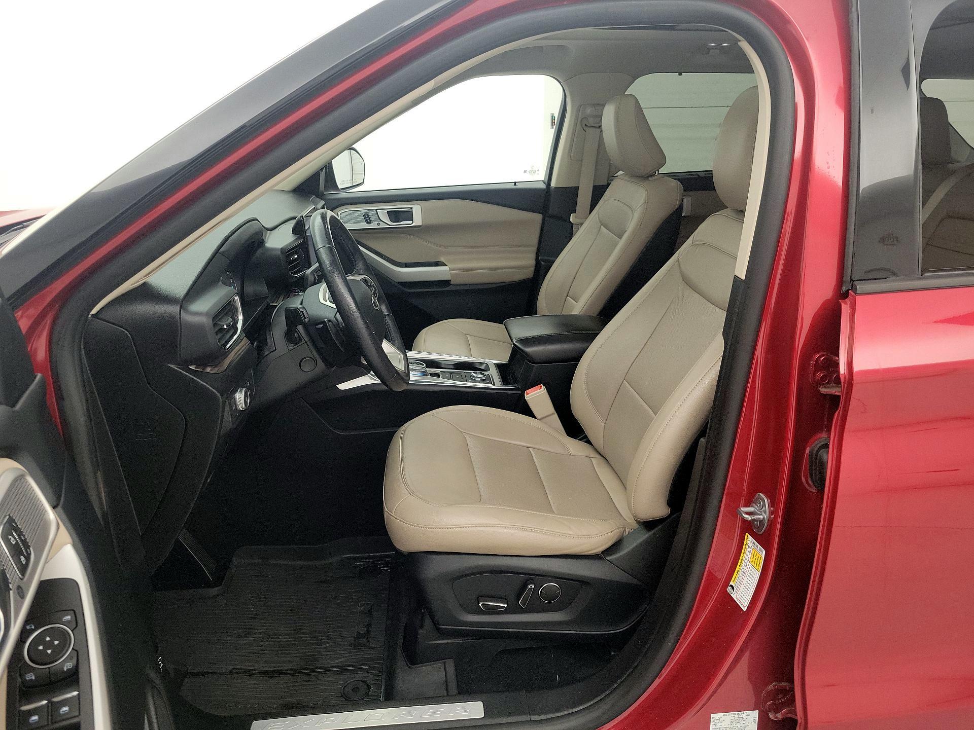 Thumbnail: 2020 Ford Explorer - 11