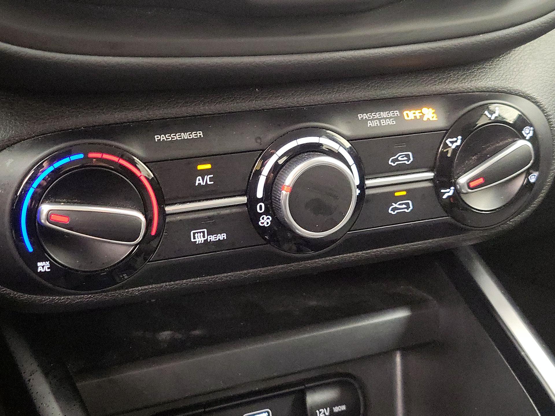 Thumbnail: 2025 Kia Soul - 16