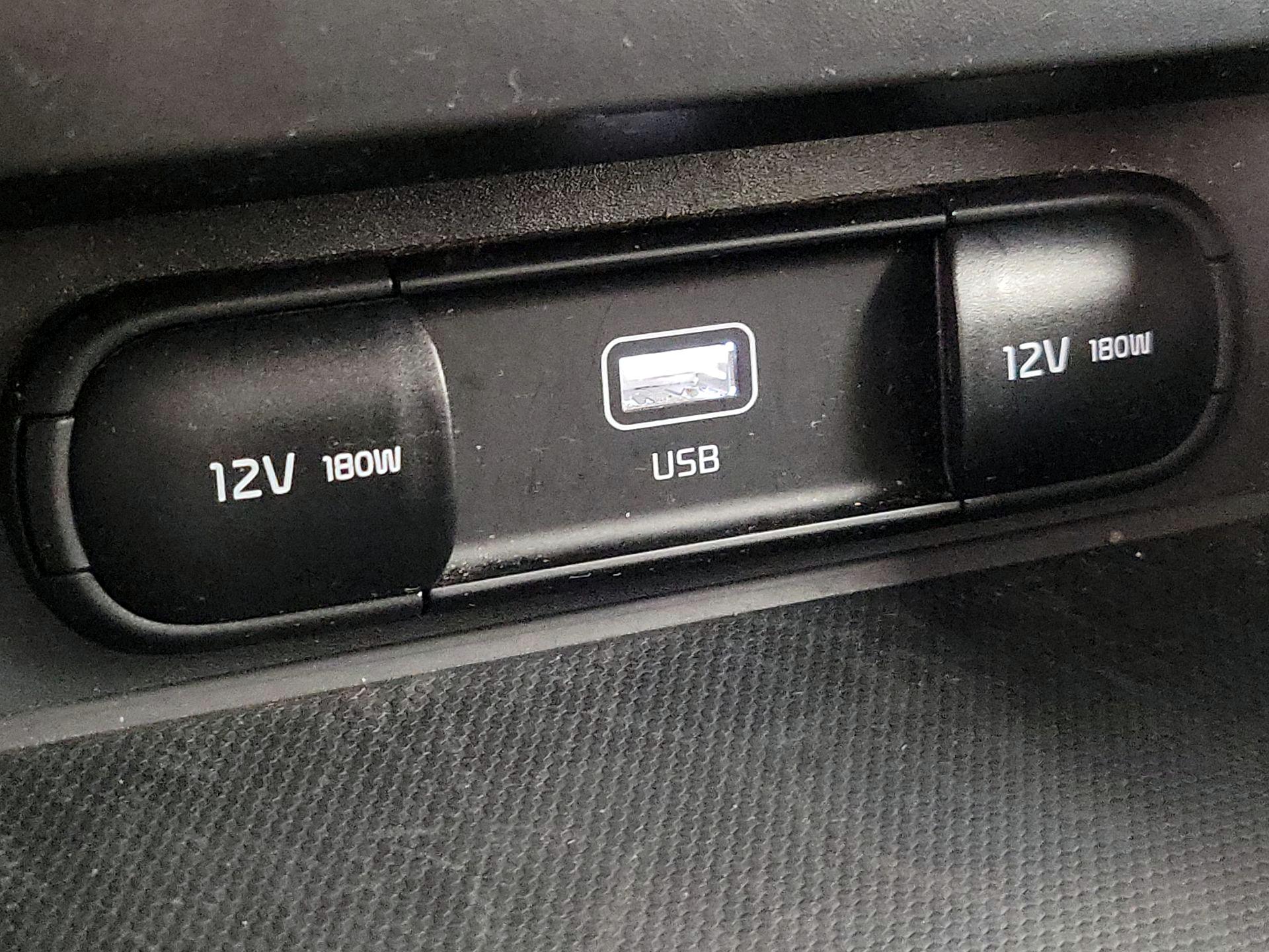 Thumbnail: 2025 Kia Soul - 18