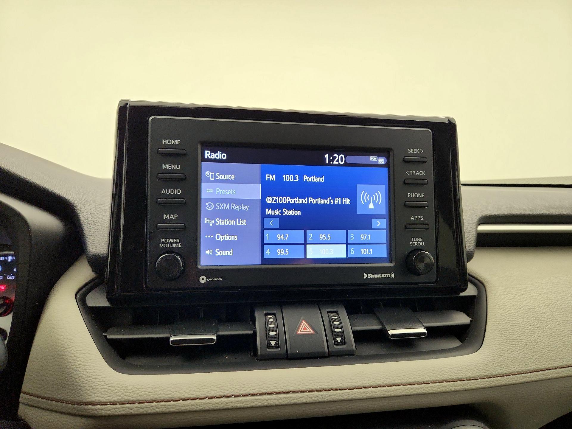 Thumbnail: 2021 Toyota RAV4 - 15