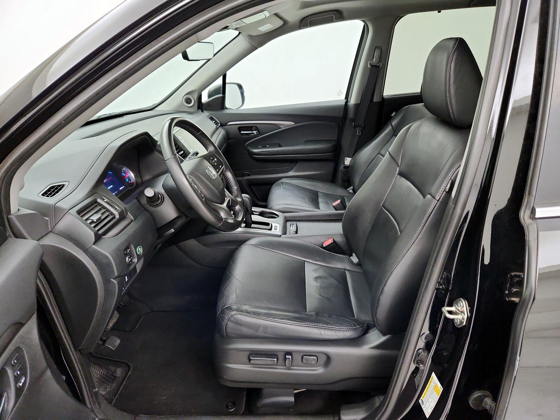 Thumbnail: 2020 Honda Pilot - 11
