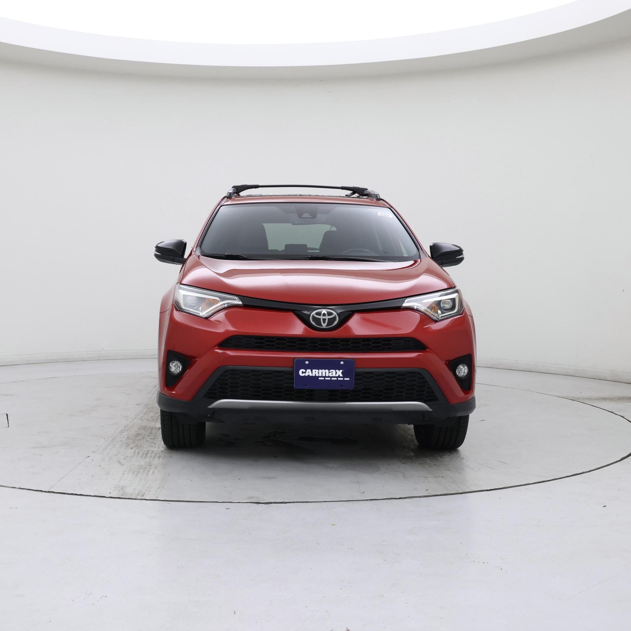 Thumbnail: 2017 Toyota RAV4 - 5