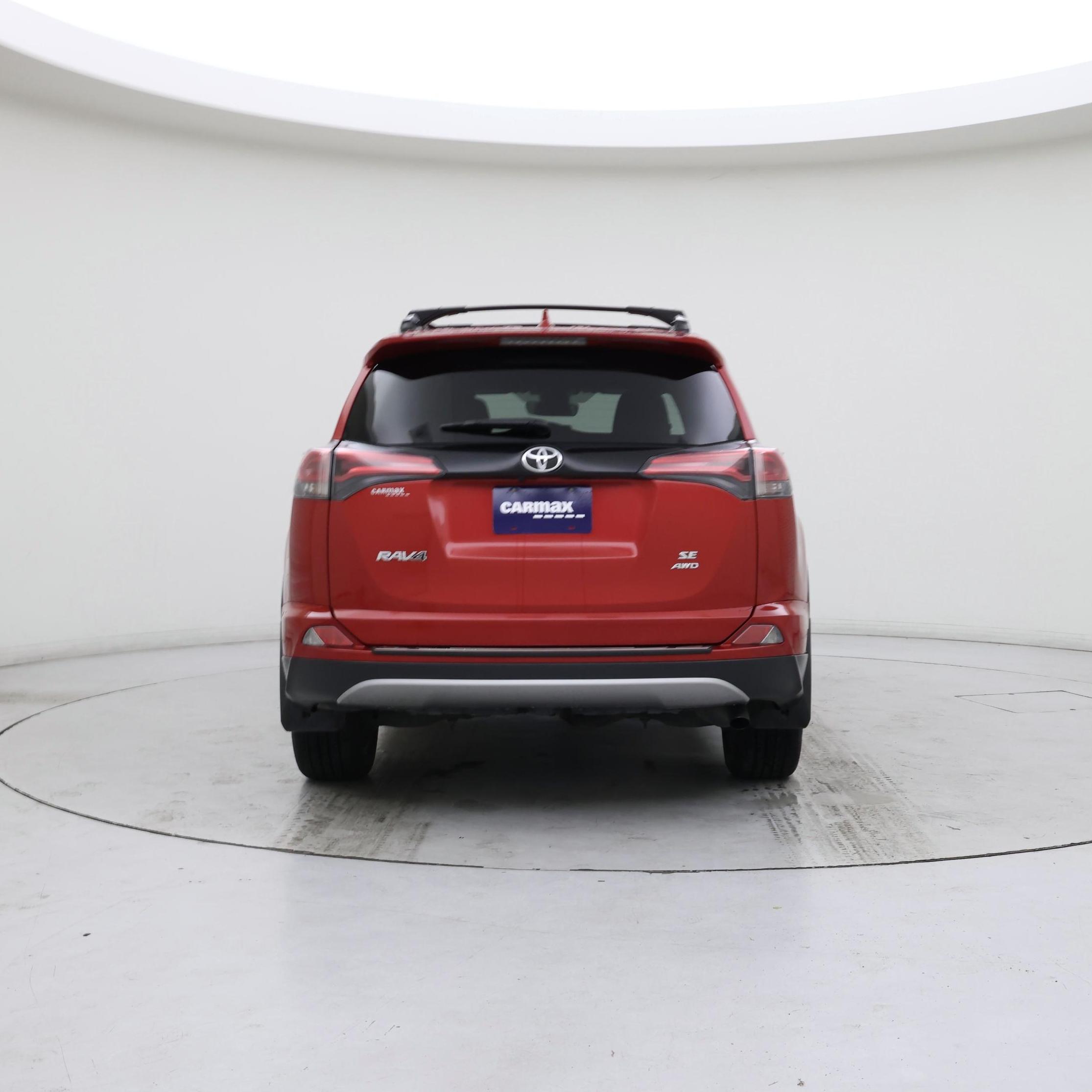Thumbnail: 2017 Toyota RAV4 - 6