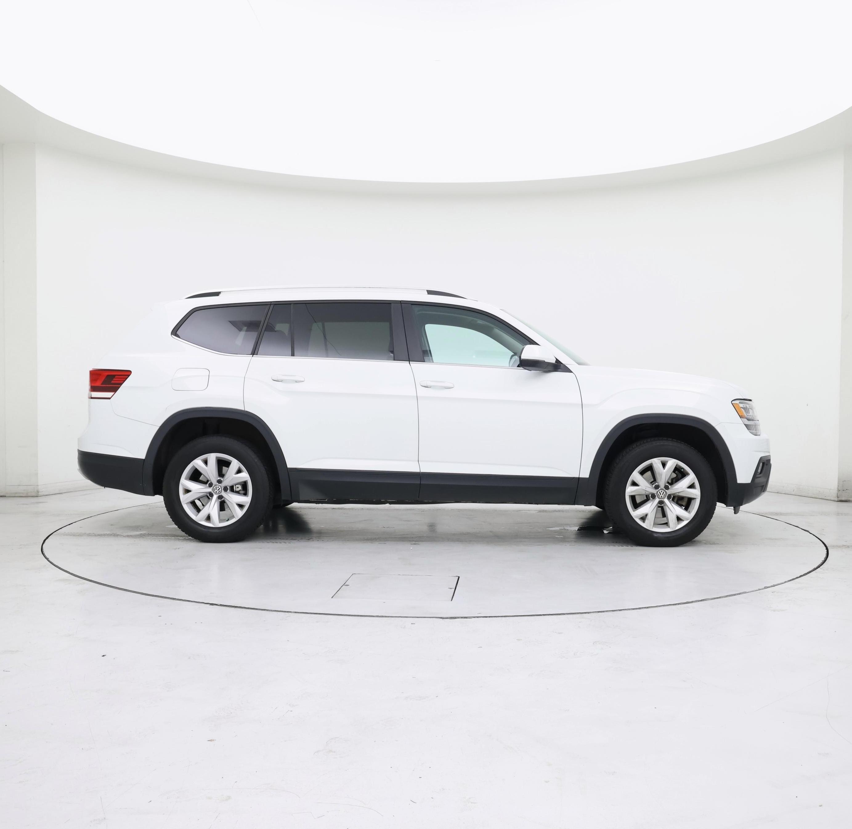 Thumbnail: 2018 Volkswagen Atlas - 7