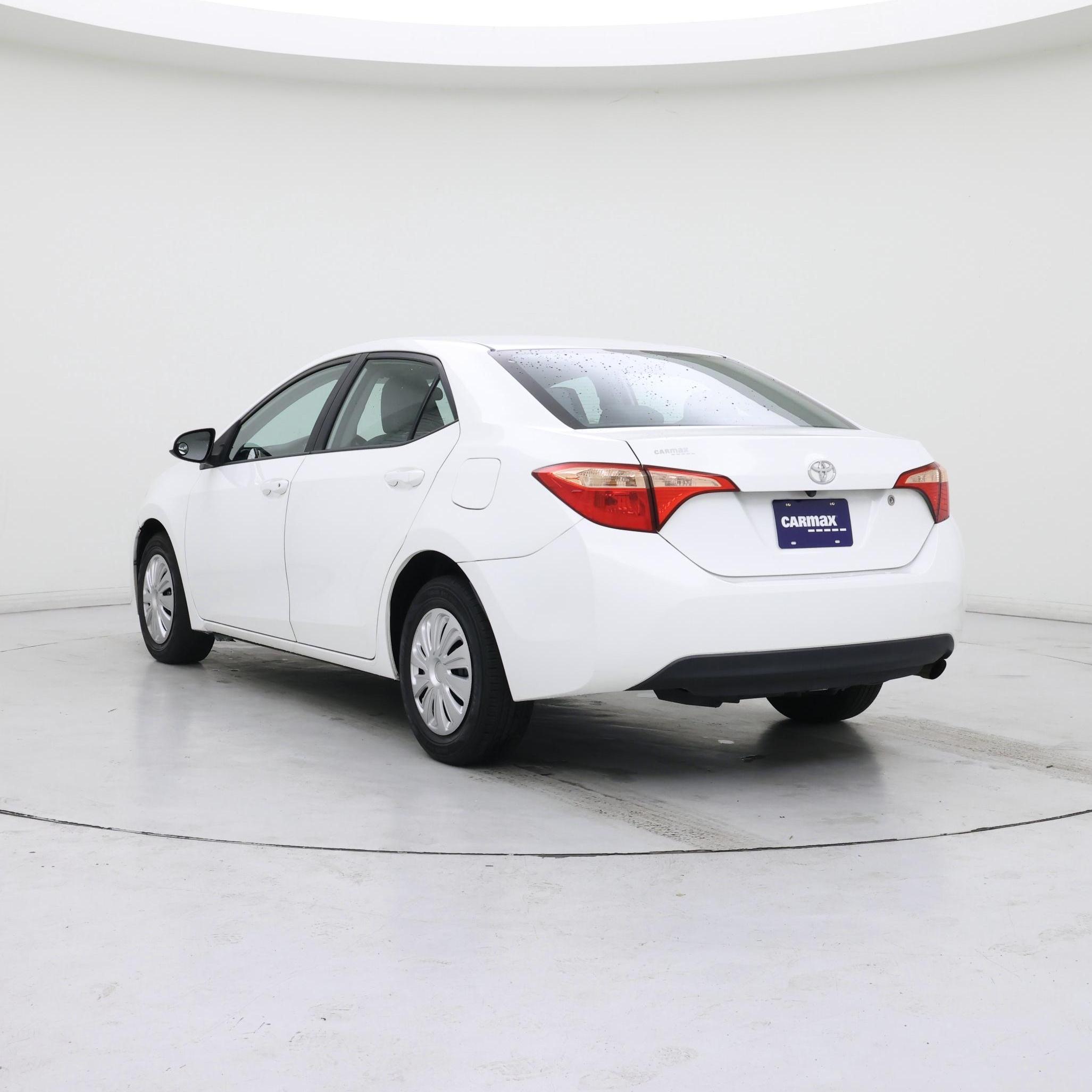 Thumbnail: 2017 Toyota Corolla - 2