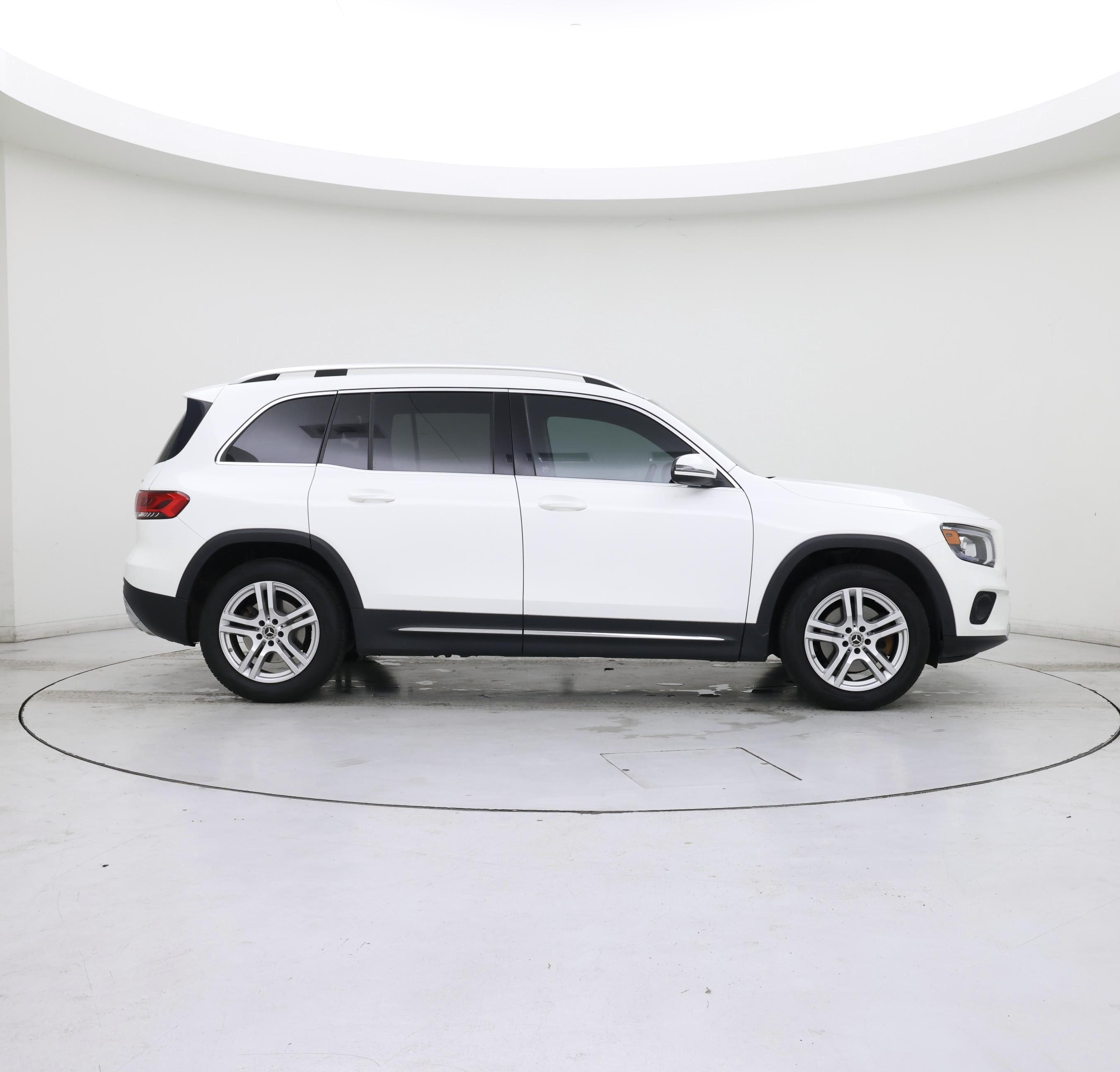 Thumbnail: 2020 Mercedes-Benz GLB - 7