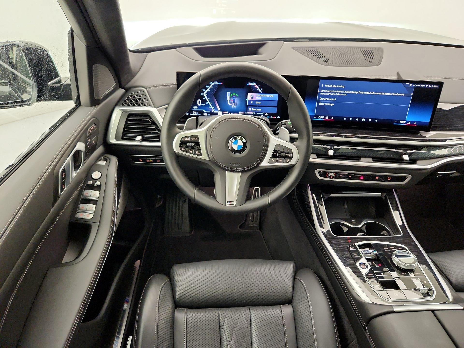 Thumbnail: 2025 BMW X7 - 10