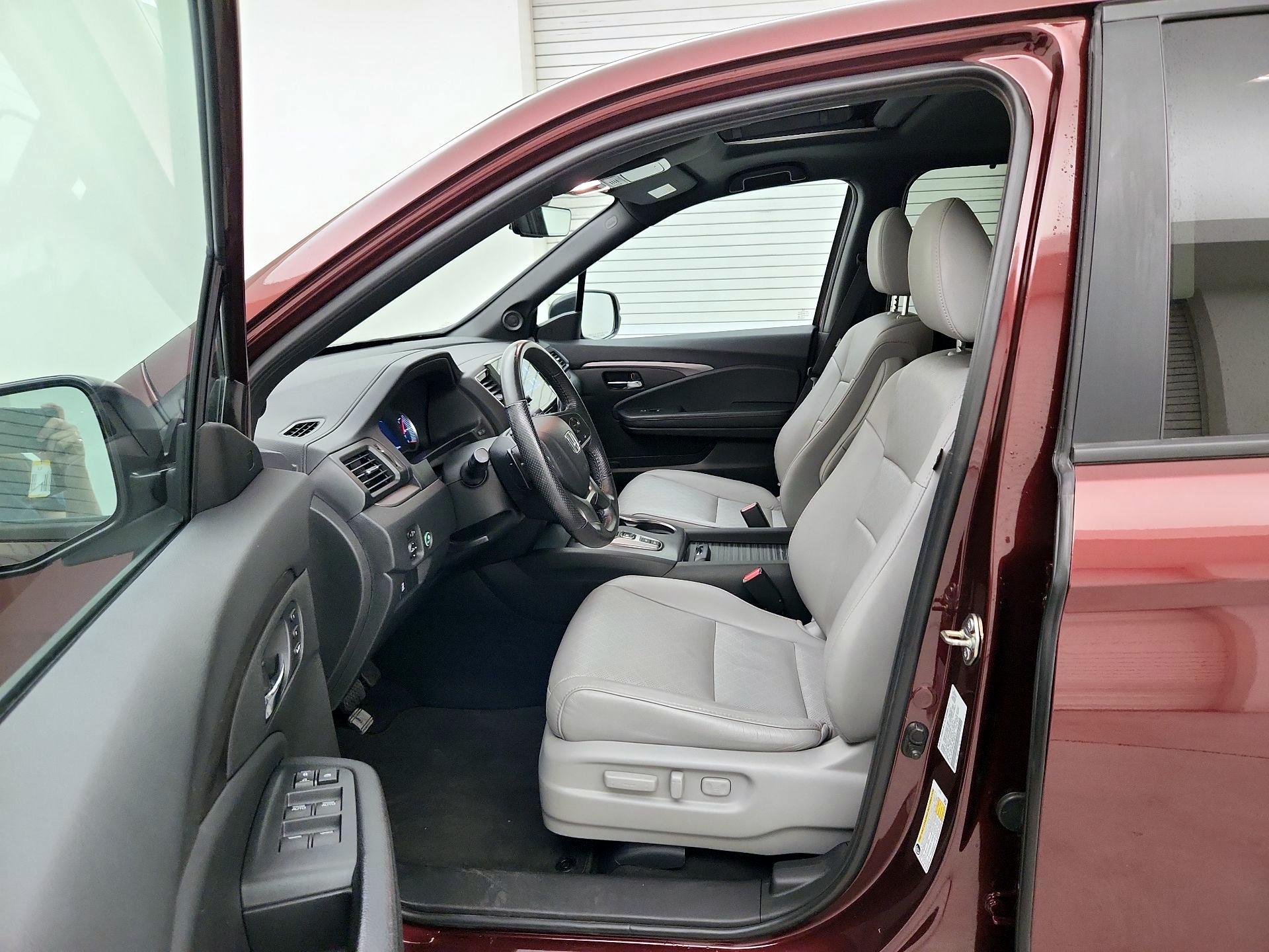 Thumbnail: 2020 Honda Passport - 11