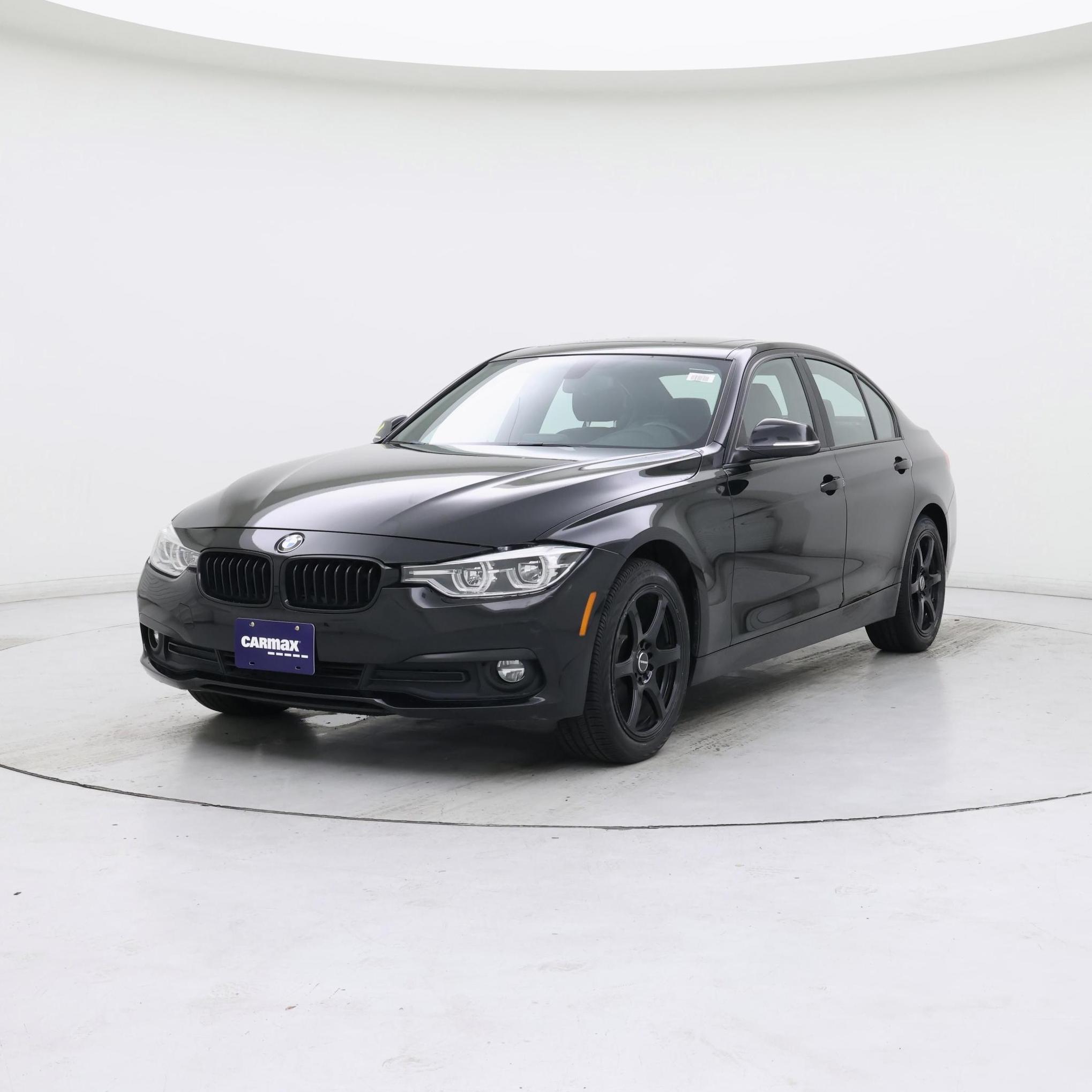 Thumbnail: 2018 BMW 3 Series - 4