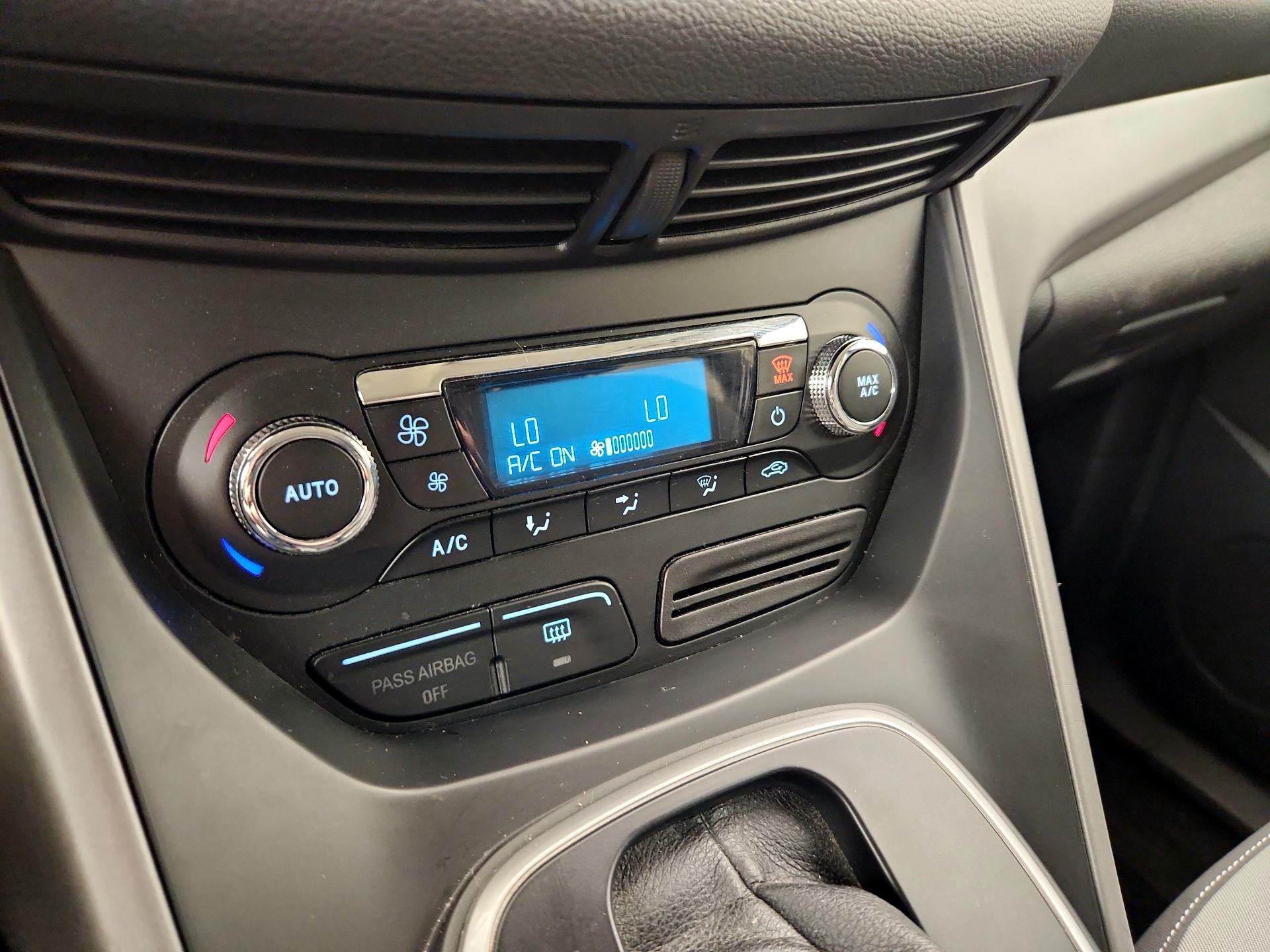 Thumbnail: 2014 Ford Escape - 16