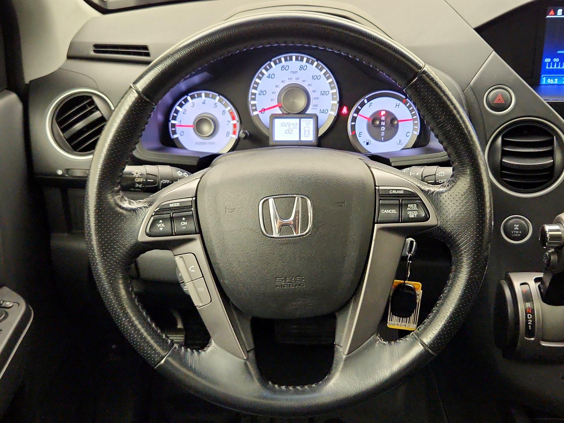 Thumbnail: 2015 Honda Pilot - 10