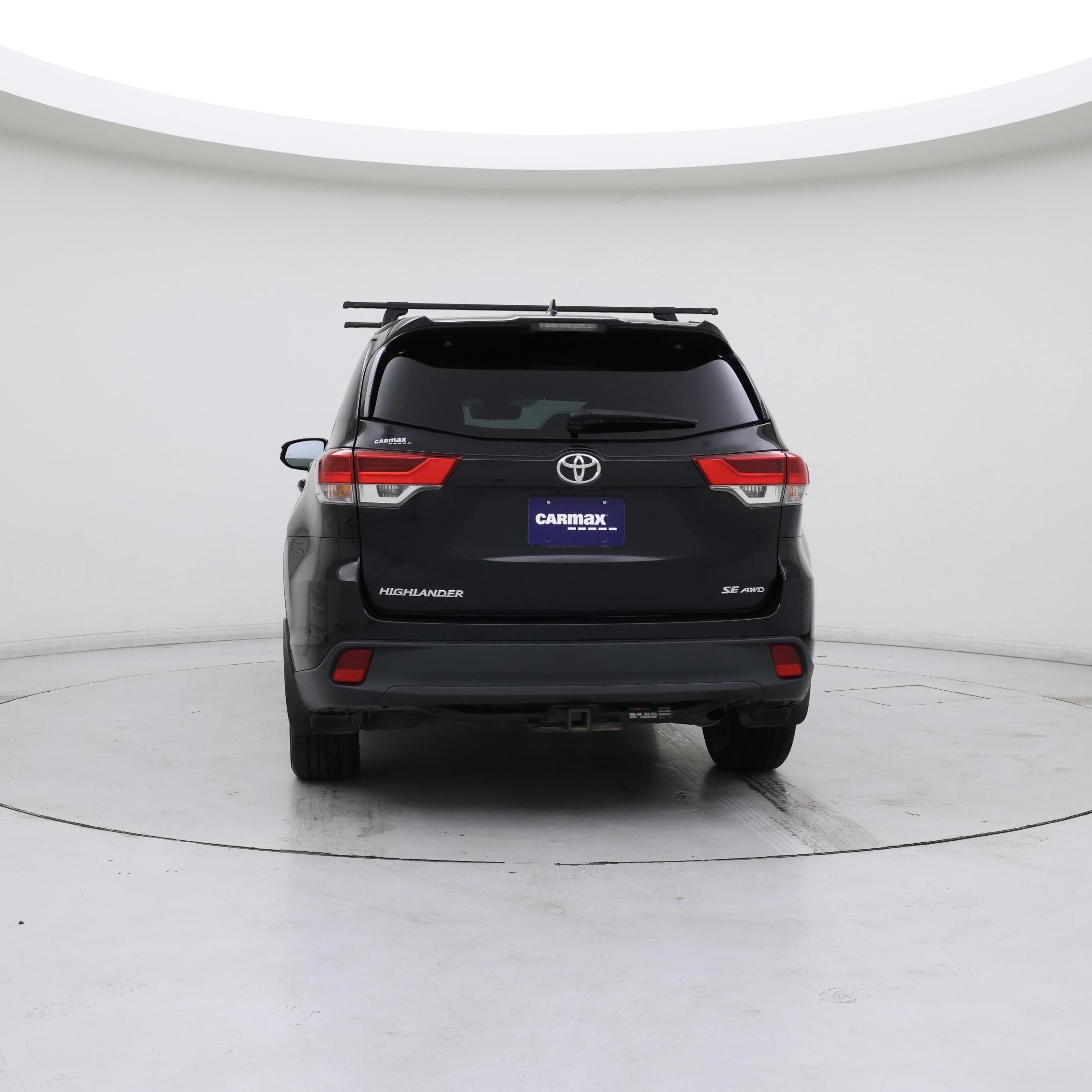 Thumbnail: 2017 Toyota Highlander - 6