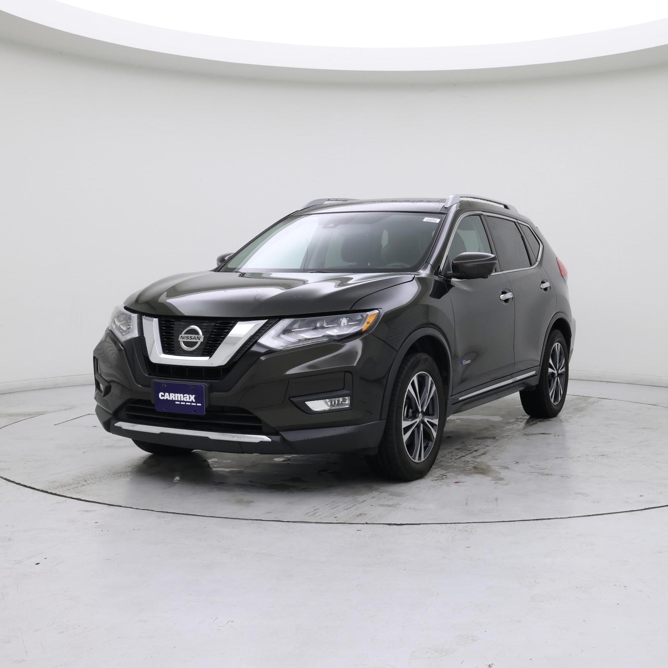 Thumbnail: 2017 Nissan Rogue - 4