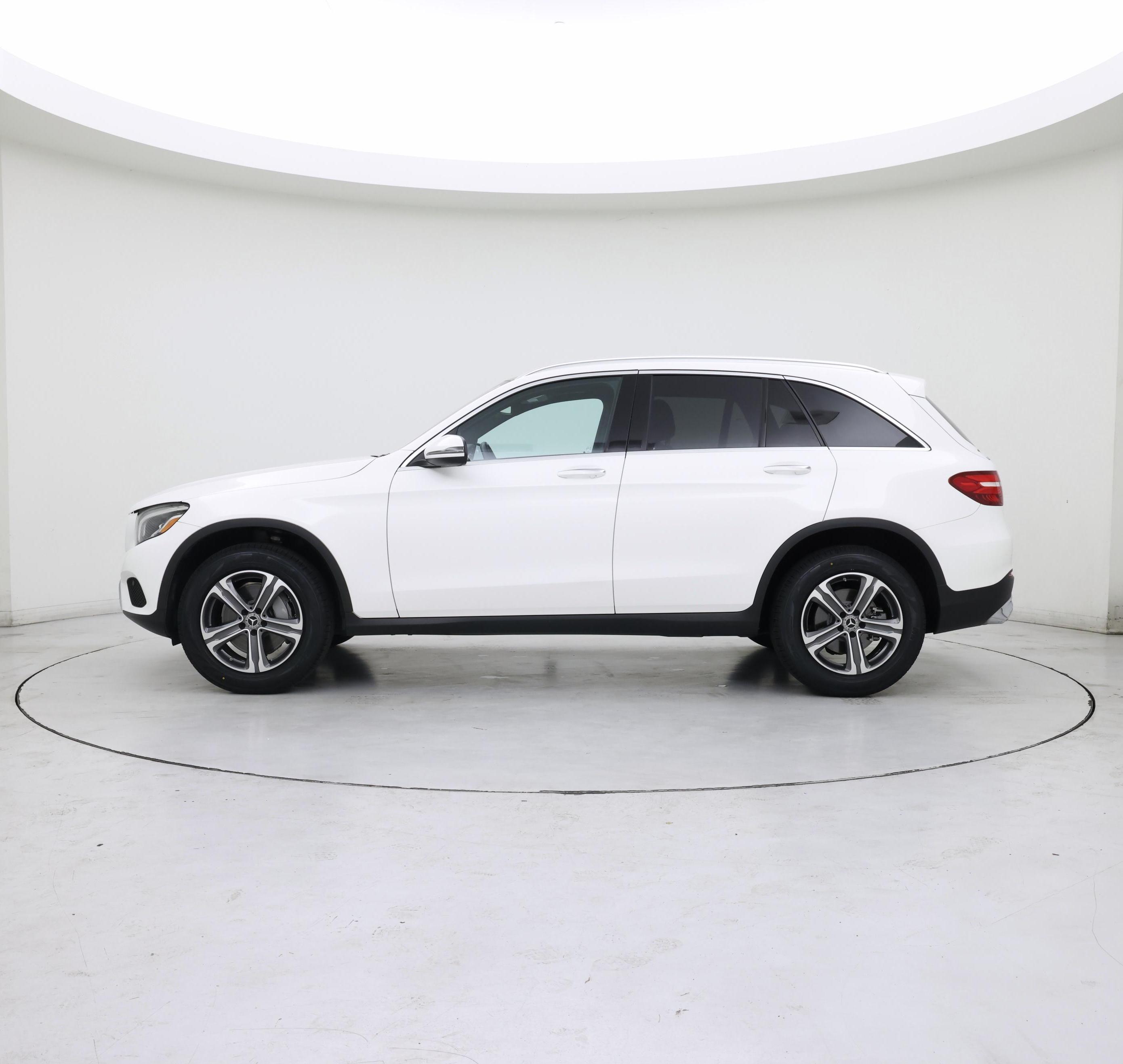 Thumbnail: 2018 Mercedes-Benz GLC - 3