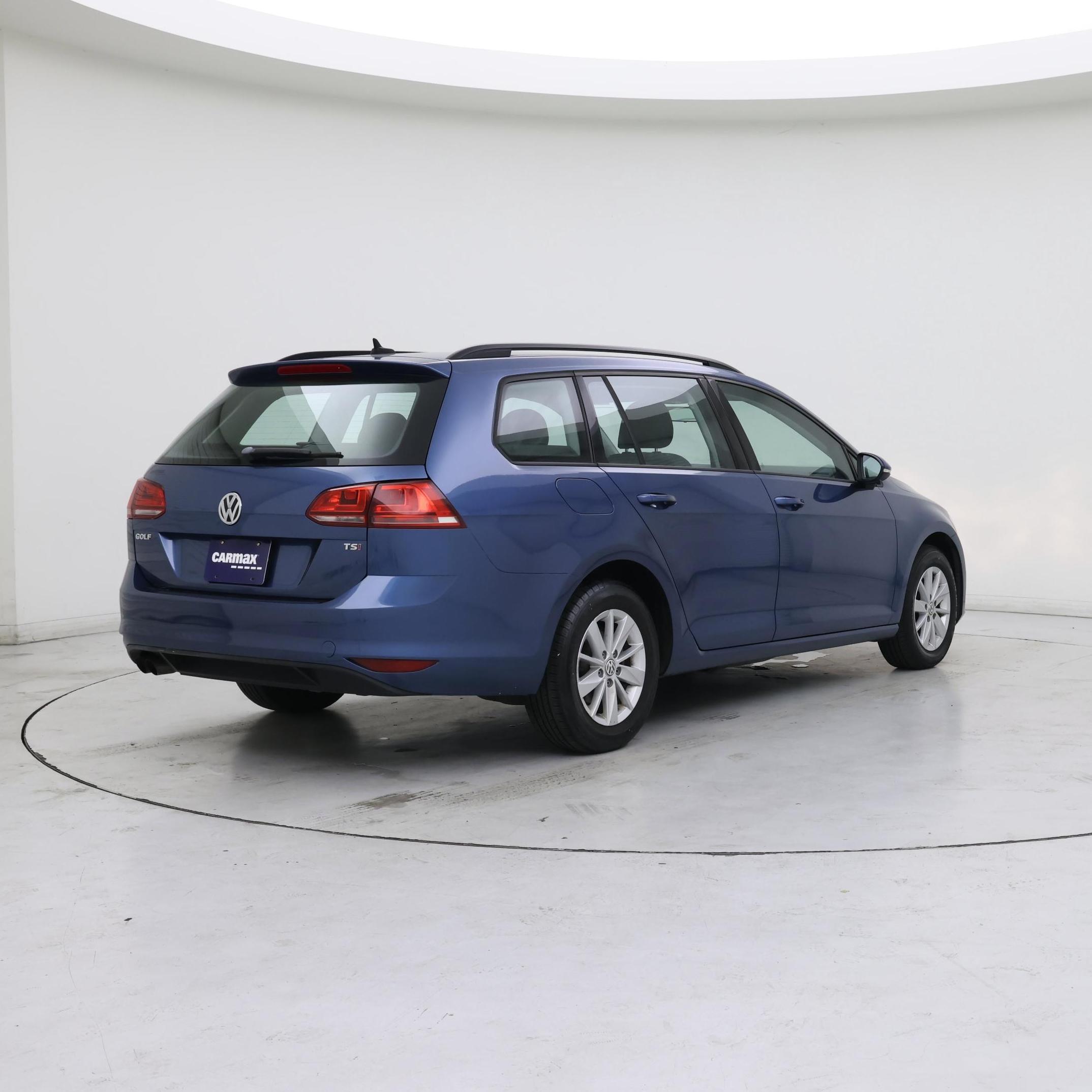 Thumbnail: 2016 Volkswagen Golf - 8