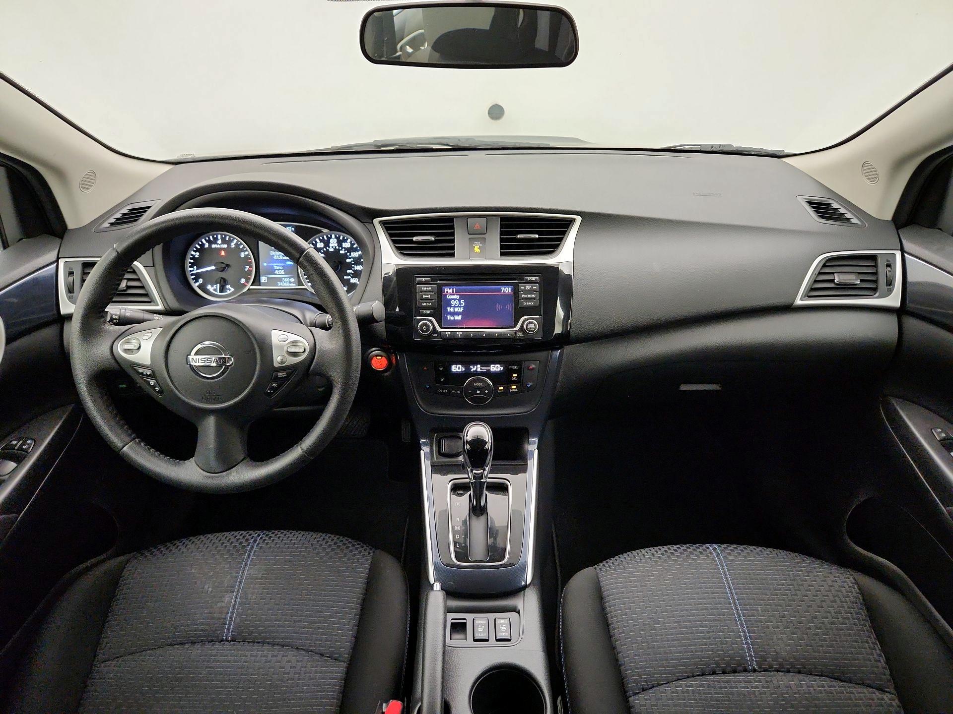 Thumbnail: 2018 Nissan Sentra - 9