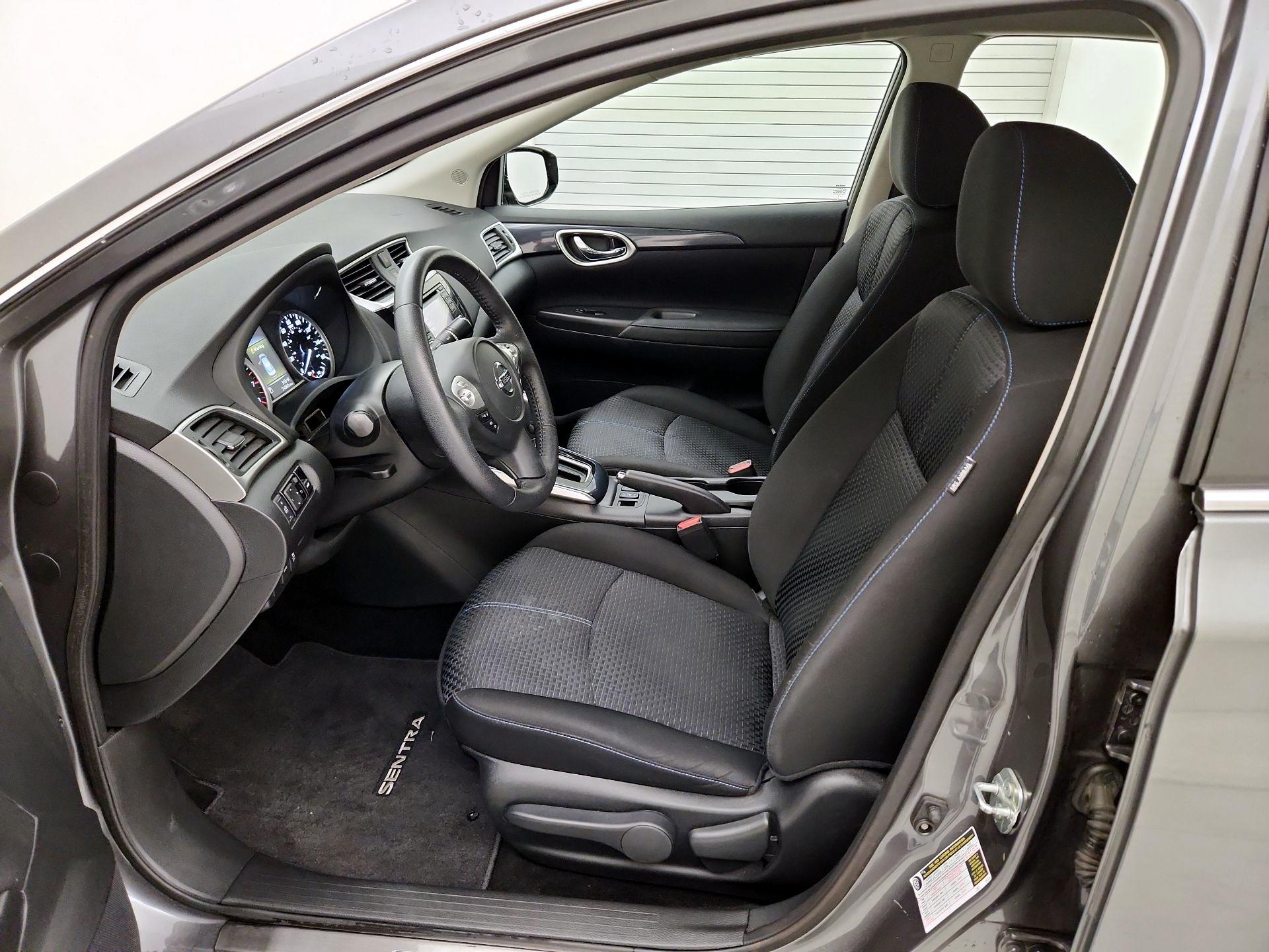 Thumbnail: 2018 Nissan Sentra - 11