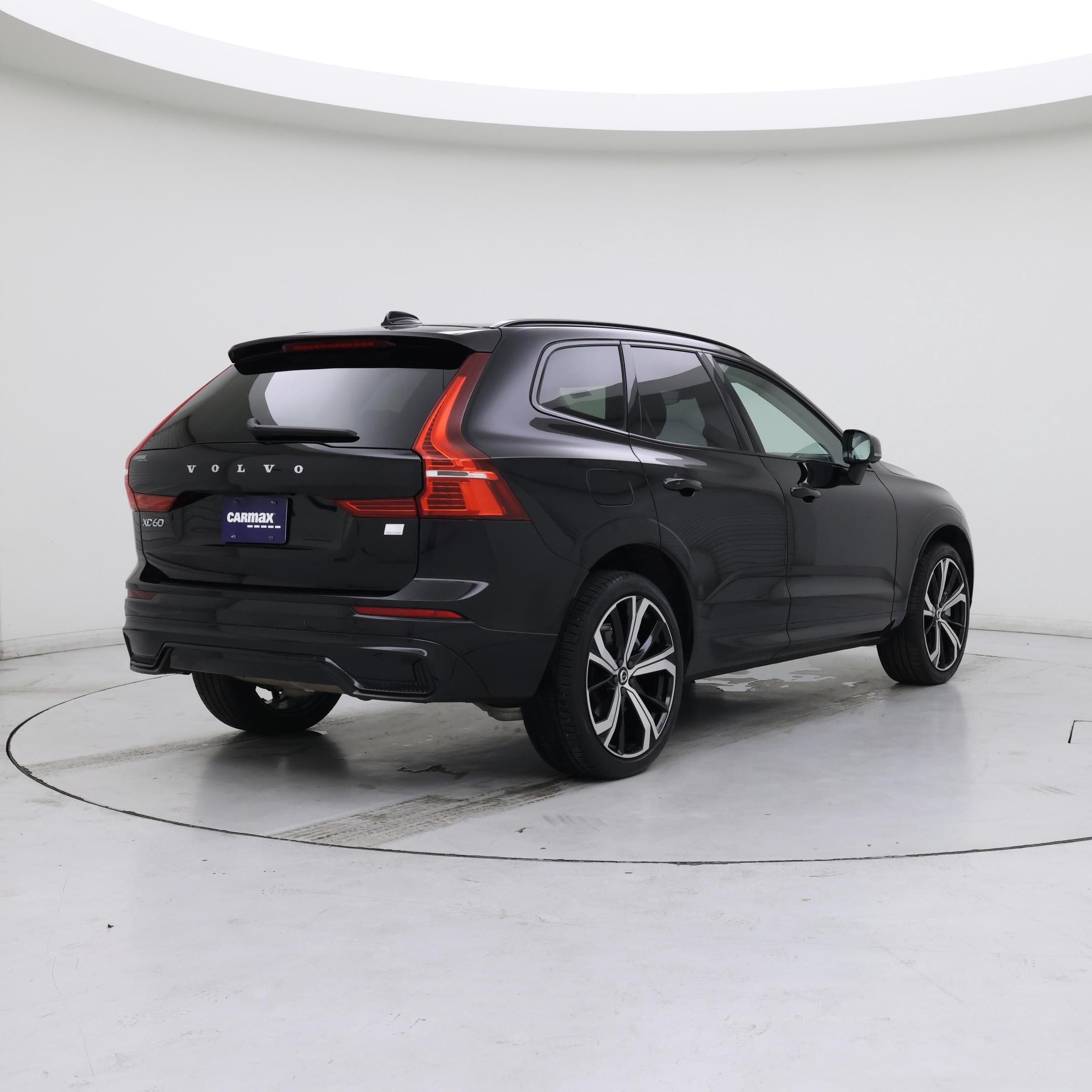 Thumbnail: 2024 Volvo XC60 - 8