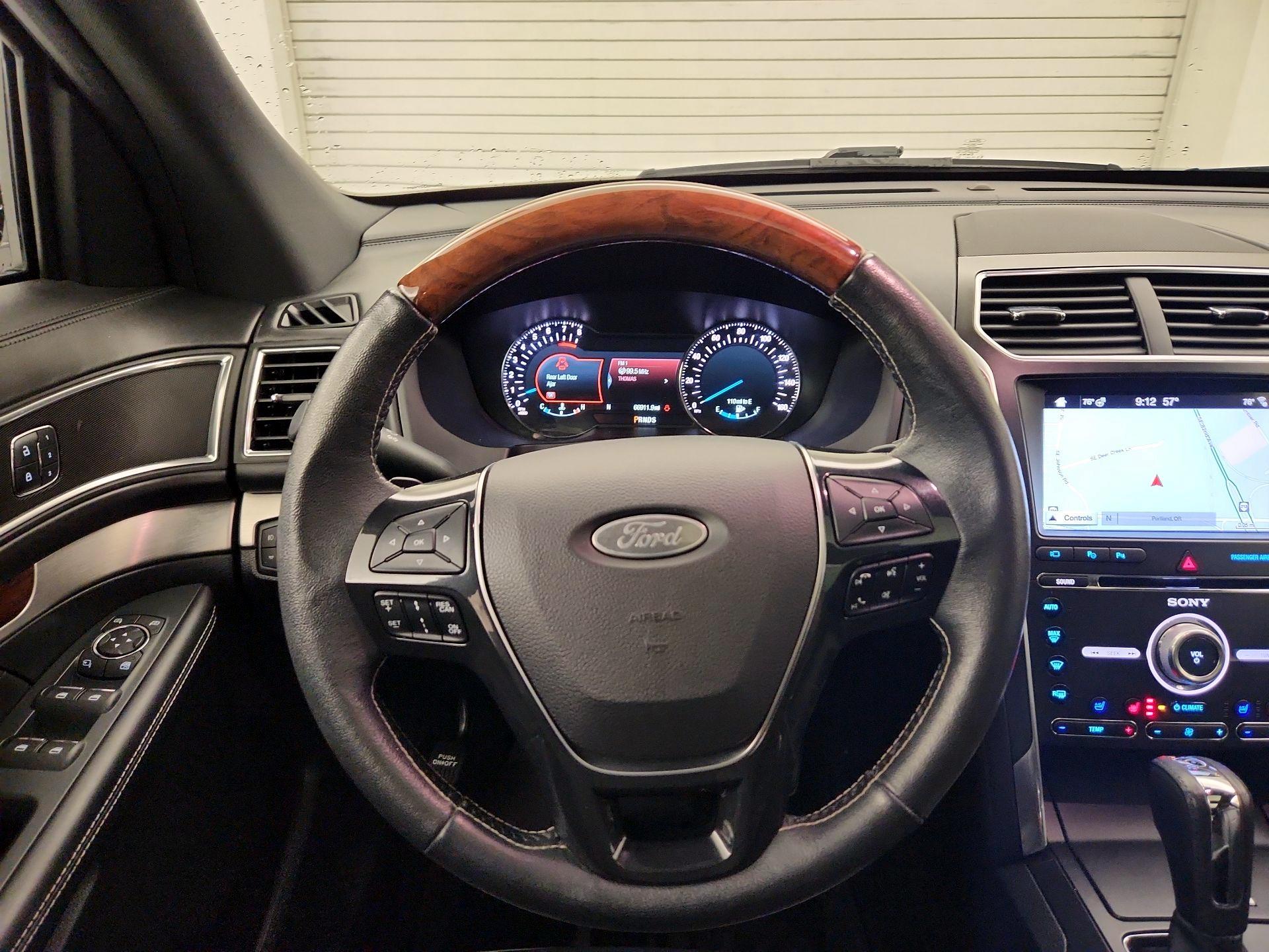Thumbnail: 2018 Ford Explorer - 10